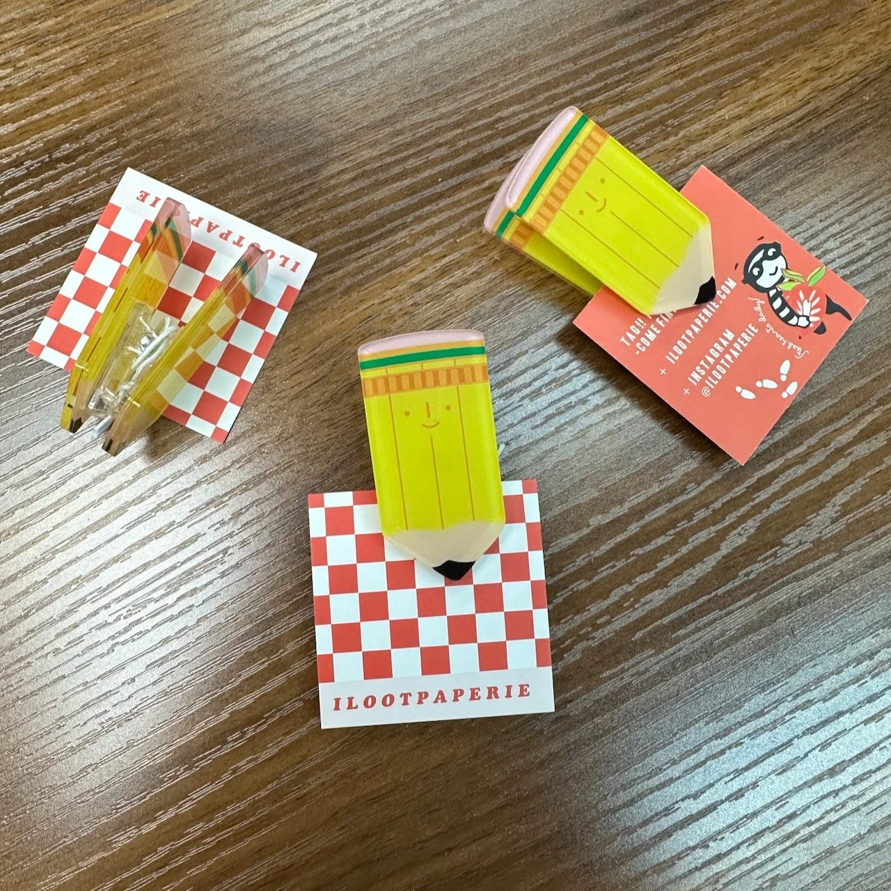 iLootPaperie Happy Pencil Clip (3)