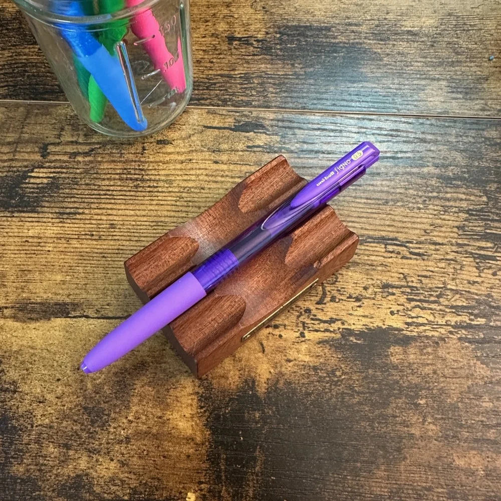 Uni Signo RT1 Gel Pens — The Gentleman Stationer