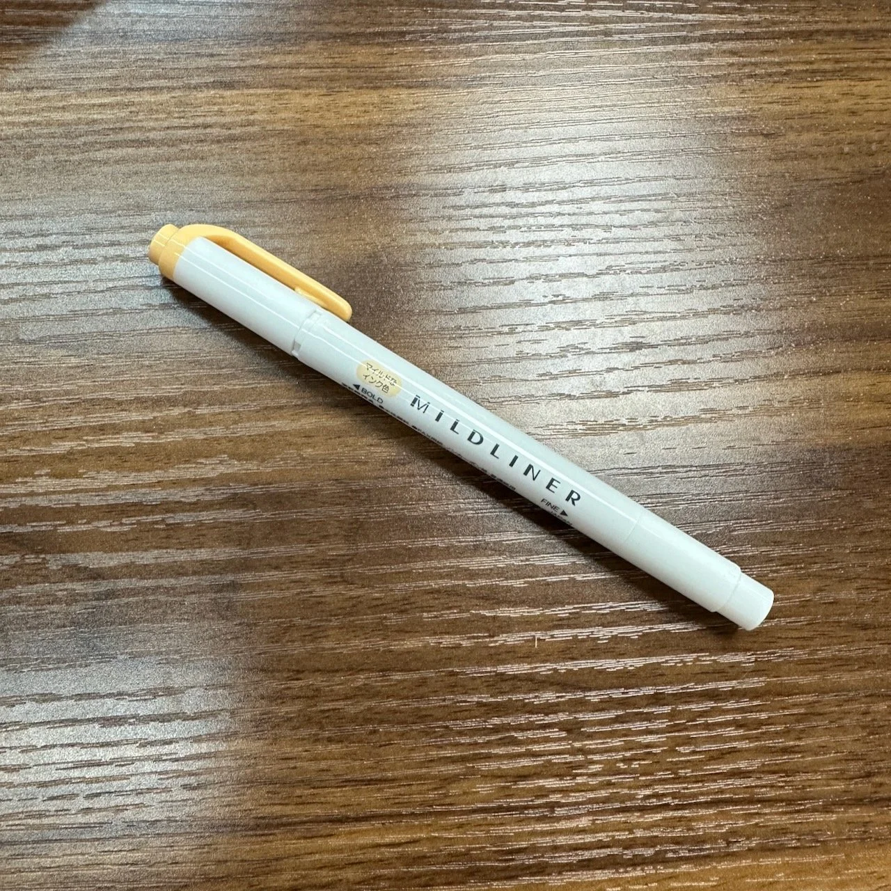 Zebra Mildliner Honey Orange (MHOR)