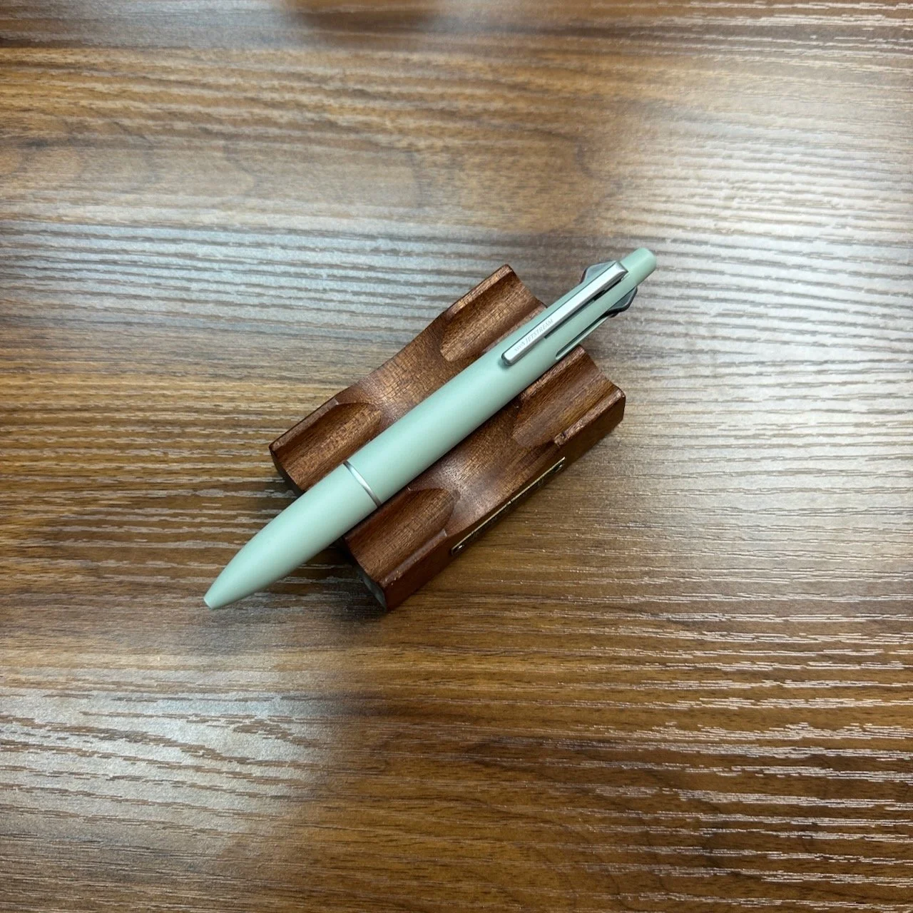 Uni Jetstream 4+1 Grass Green Matte