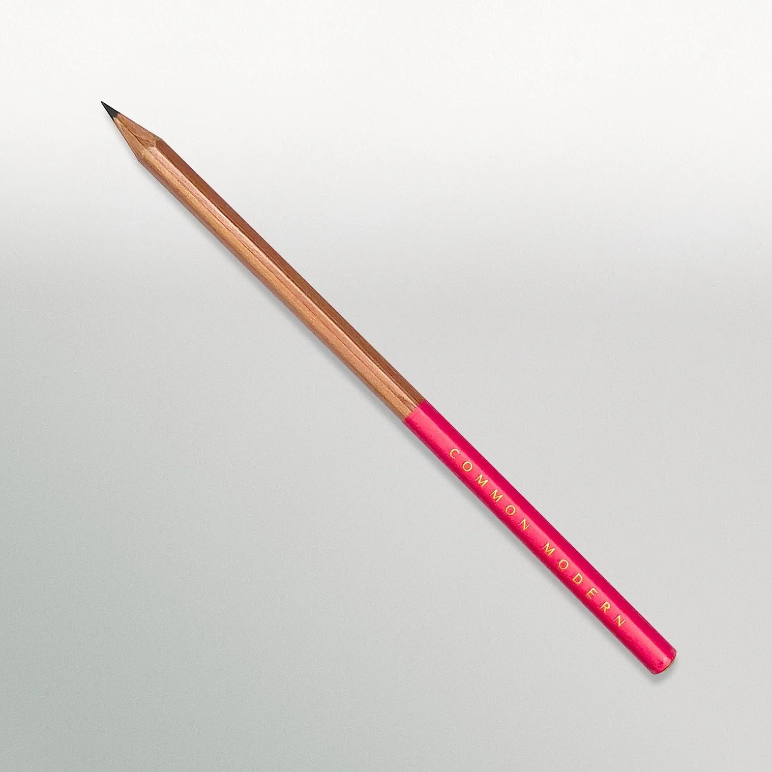Common Modern La Moitié Pencils HB (Rouge)