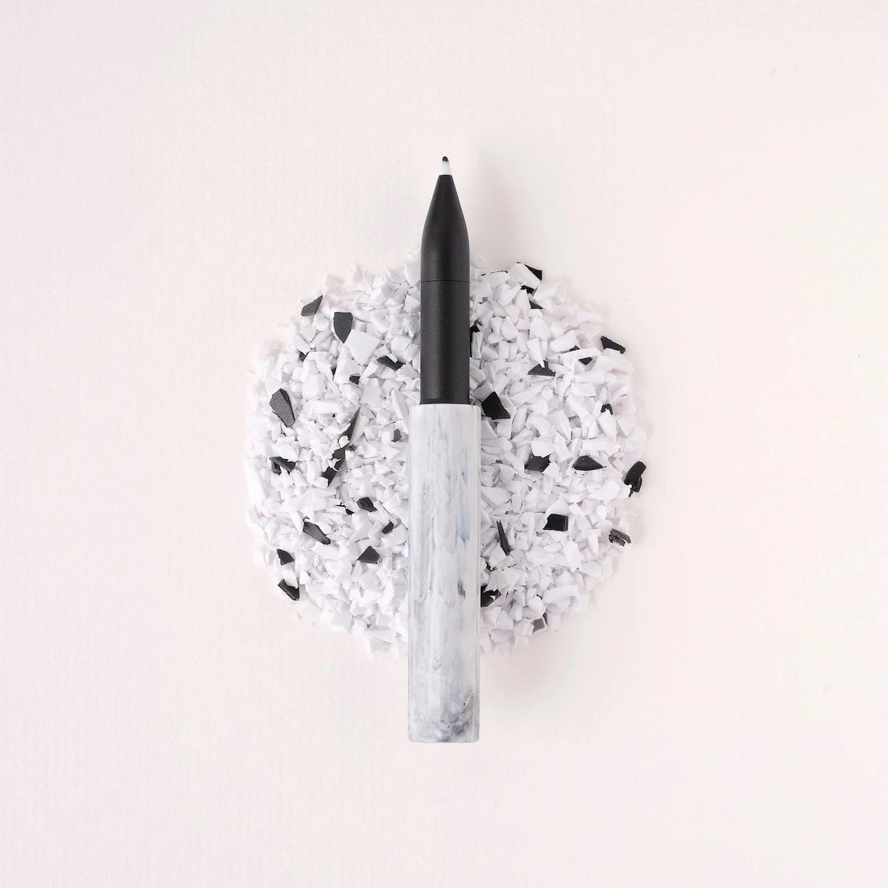 Tom's Studio Wren Write Off Smoke