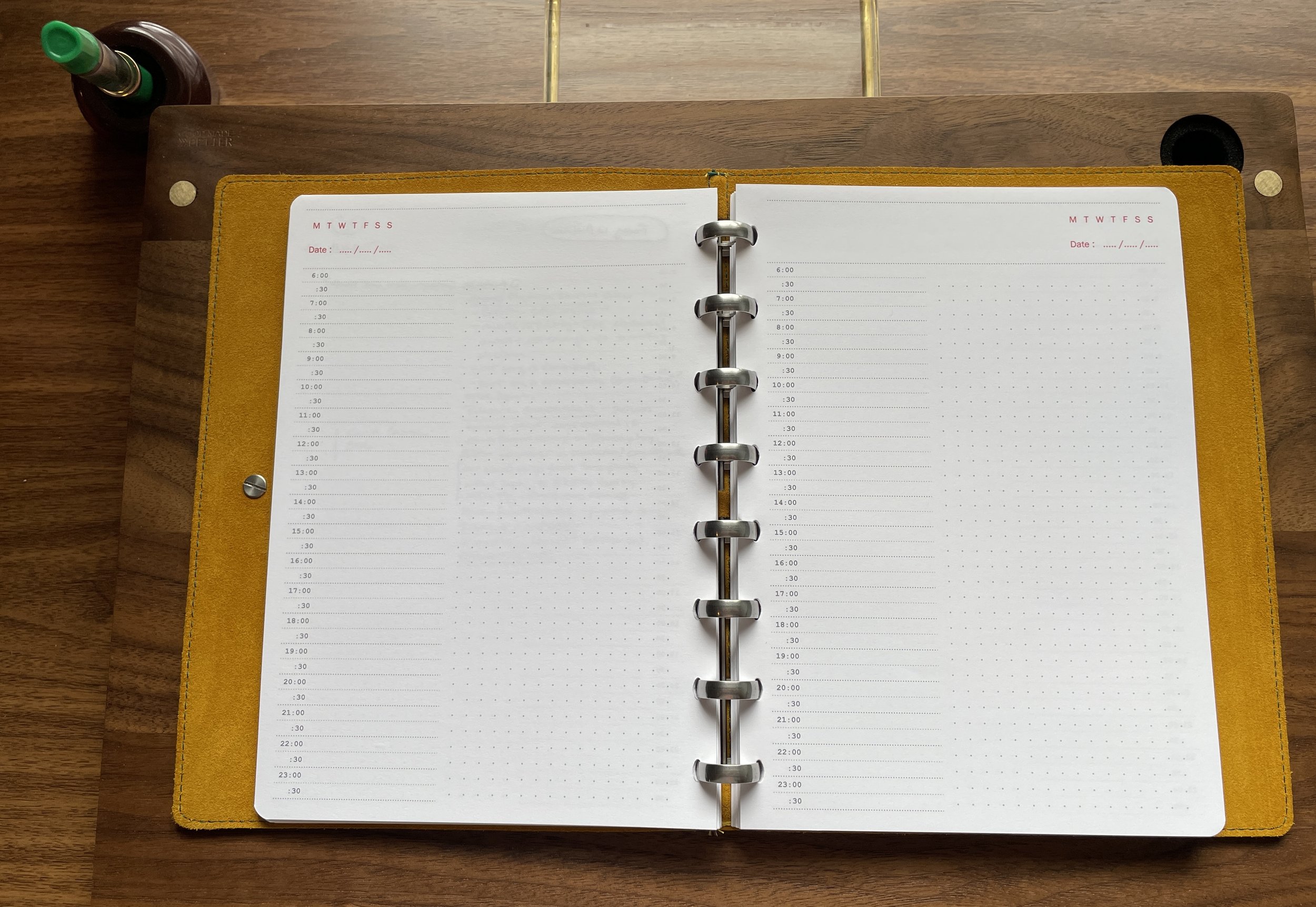 PLANNER REVIEW: Compact Livi Binder