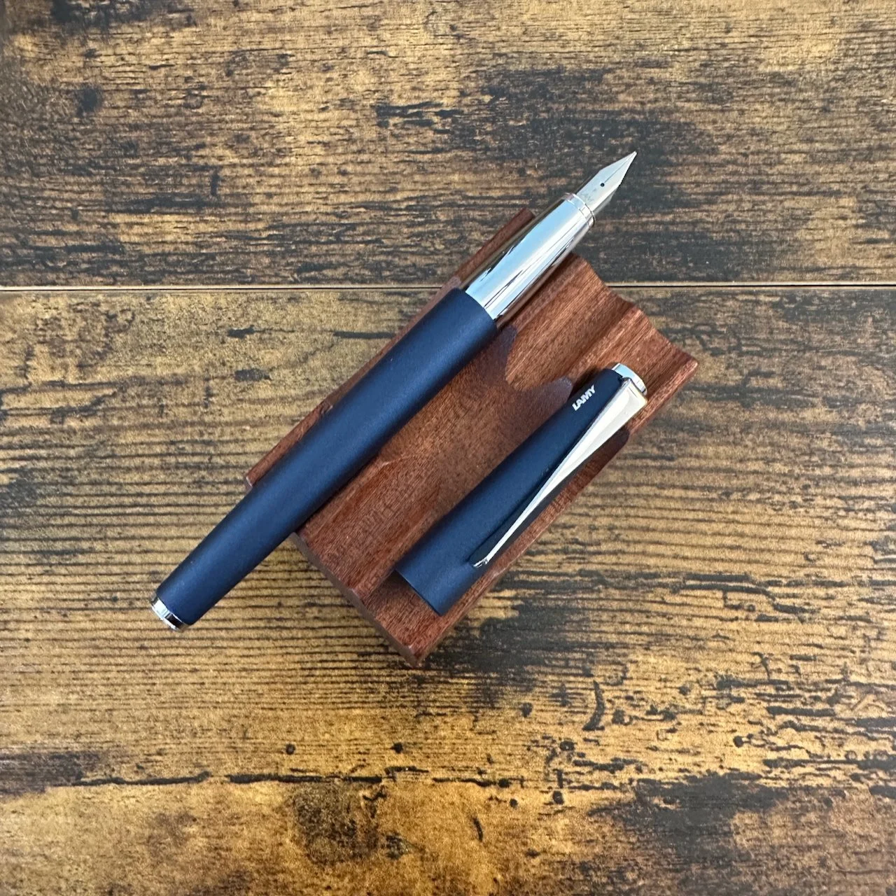 Lamy Studio Imperial Blue (Uncapped)