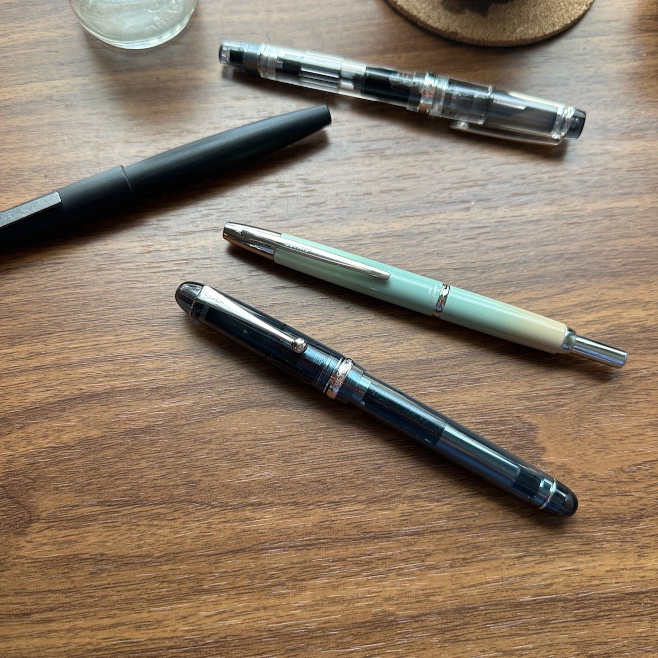 Pilot Custom 74 Next to a Pilot Decimo