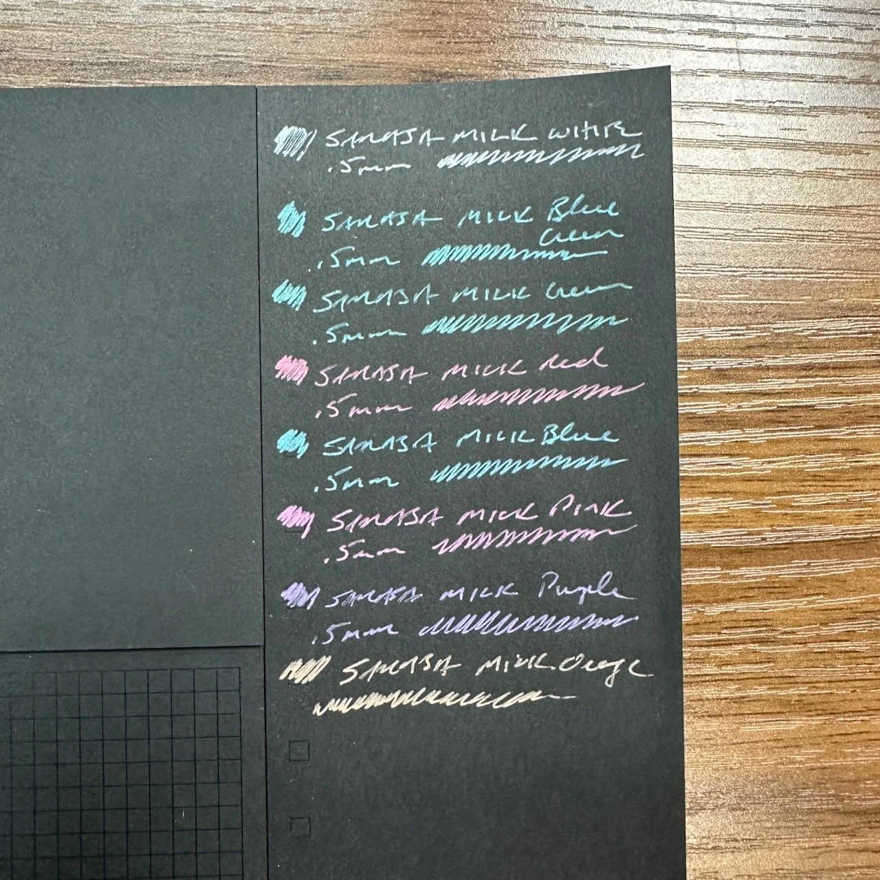 Zebra Sarasa Milk Black Paper Color Samples