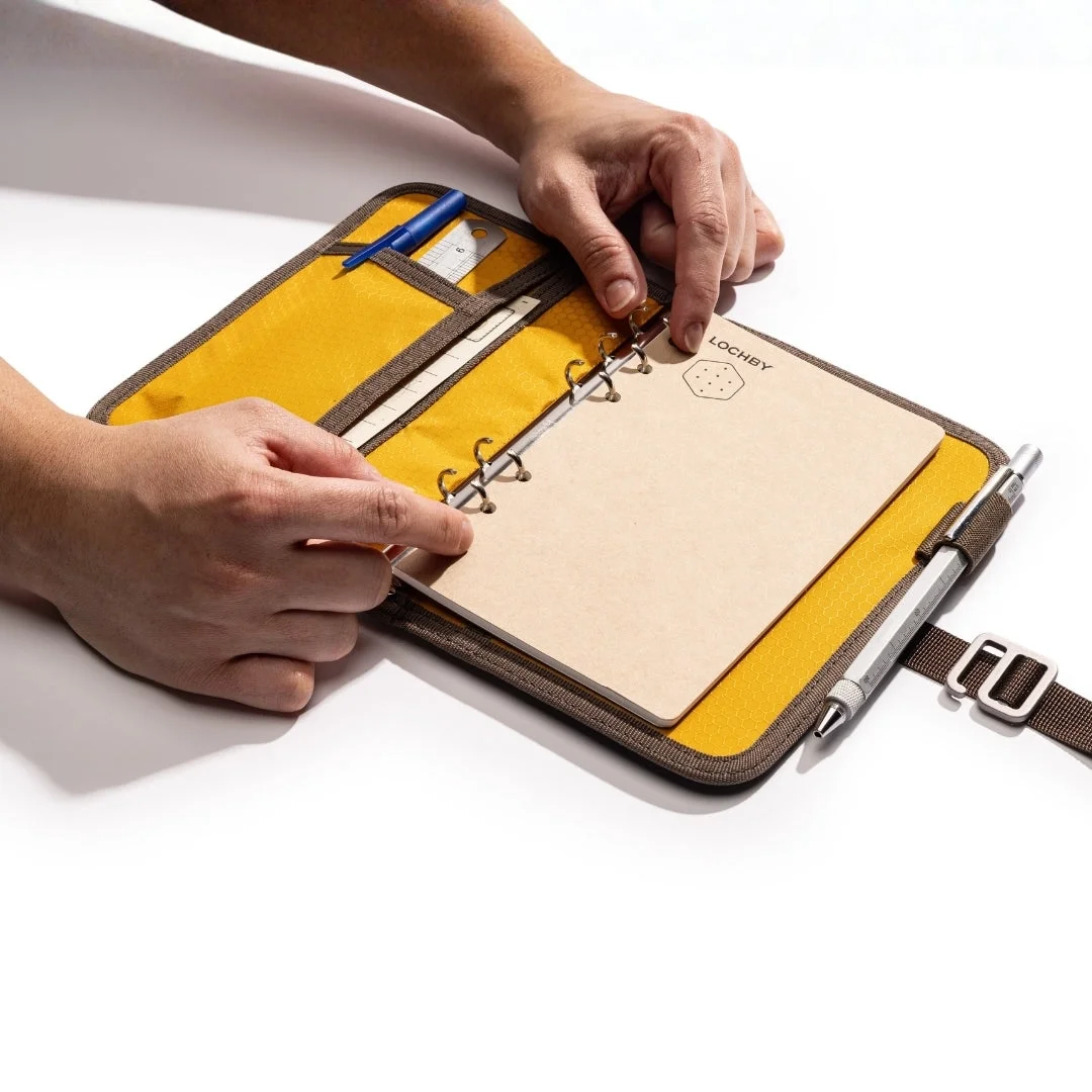 Field Binder A6 Rings Open with rings open with gold interior