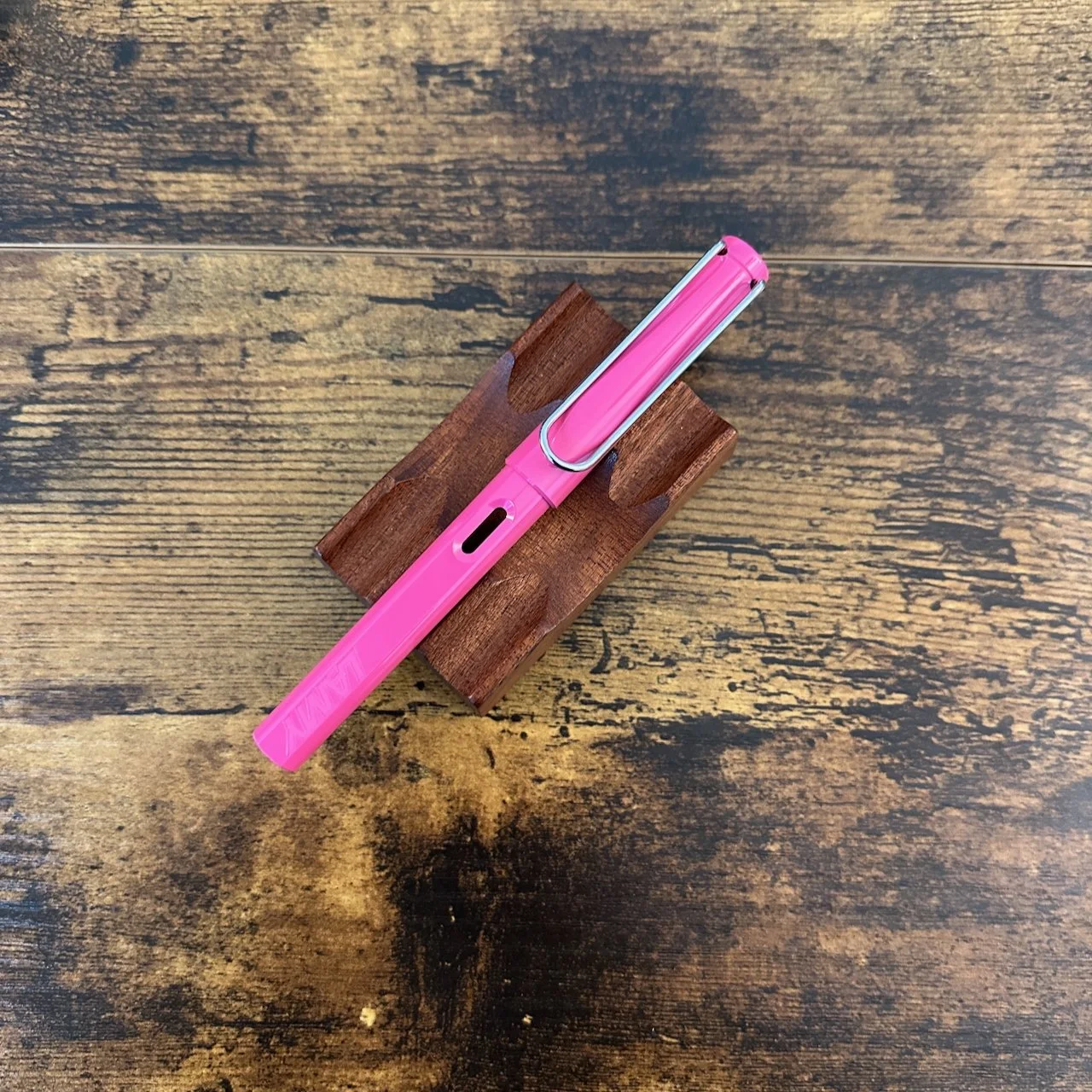 Lamy Safari Fountain Pen Pink