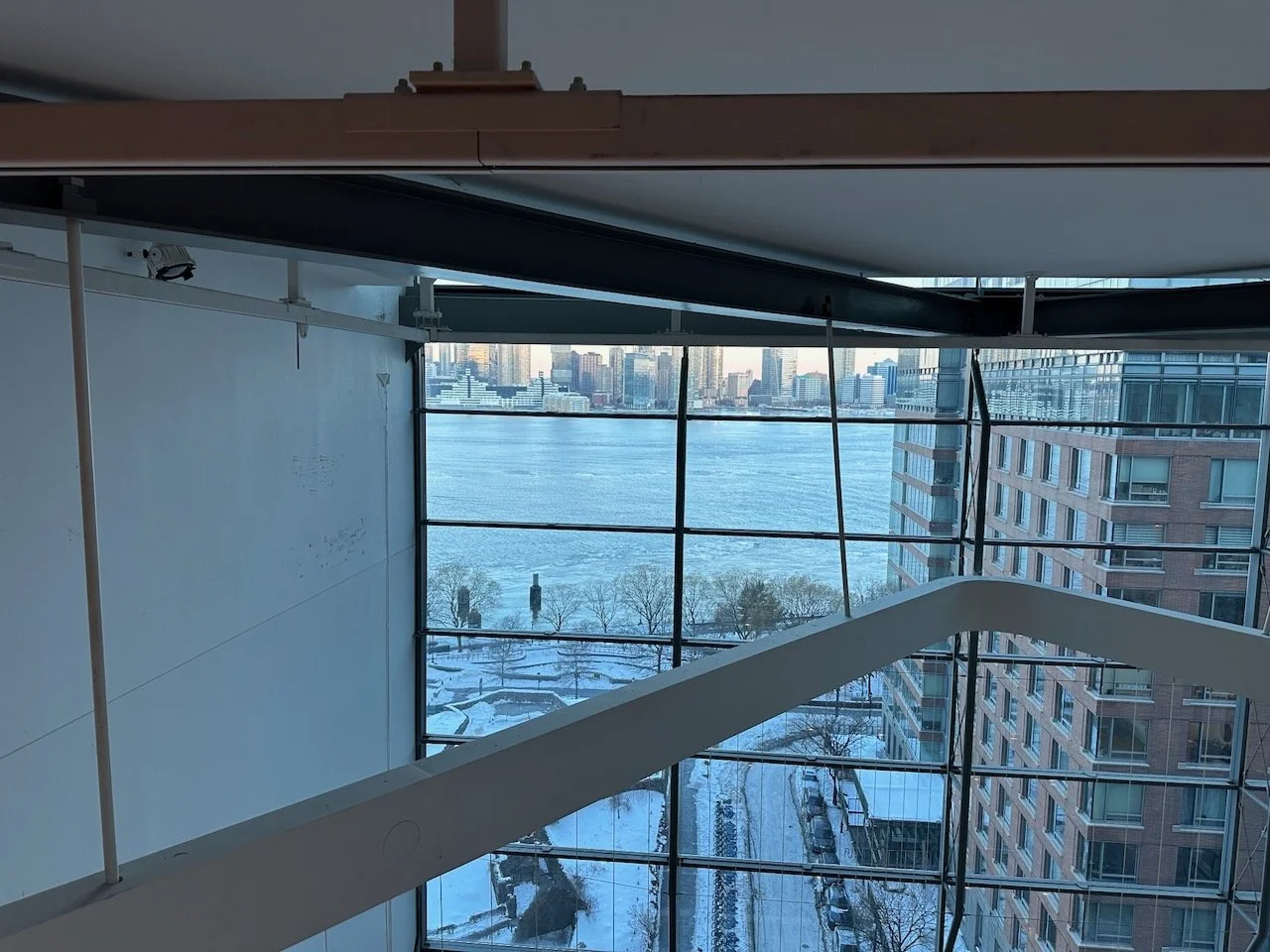 A photo of the cold Hudson River in February 2026, NYC.