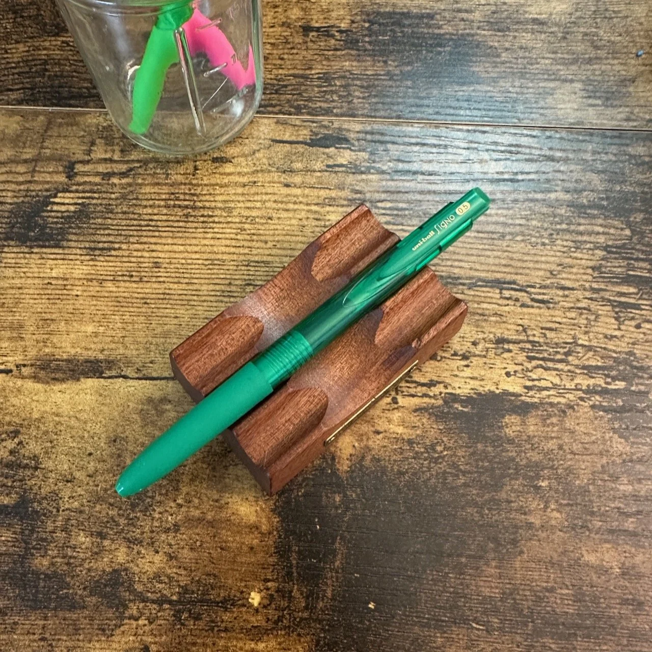 Uni Signo RT1 (Green)