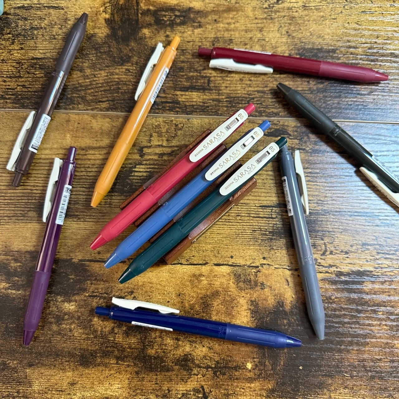 Zebra Sarasa Clip Vintage Gel Pens