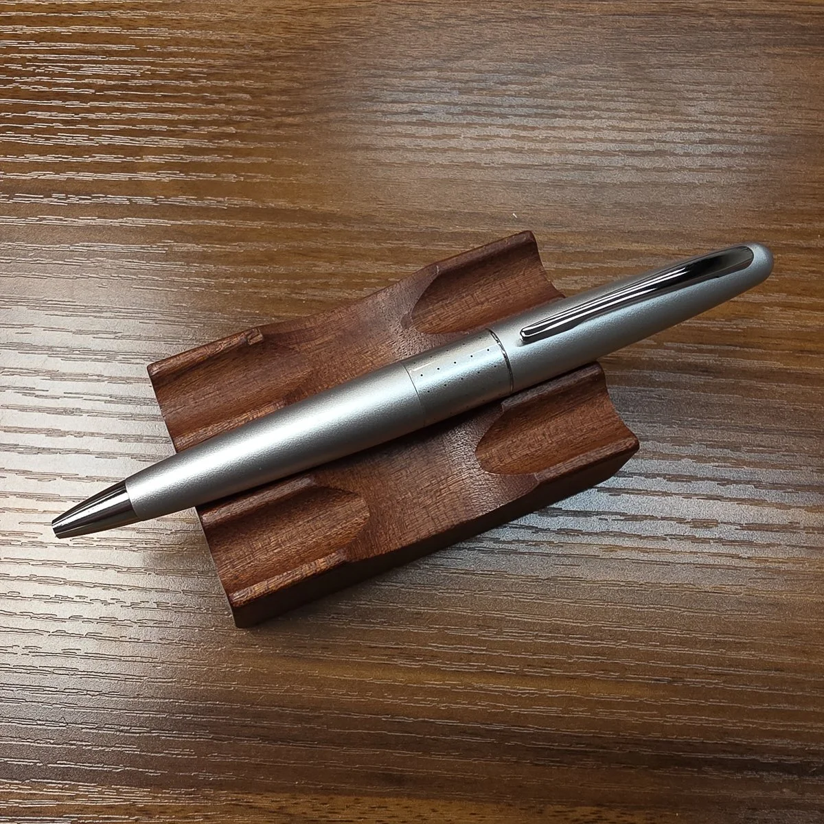 Pilot Metropolitan Ballpoint (Silver)
