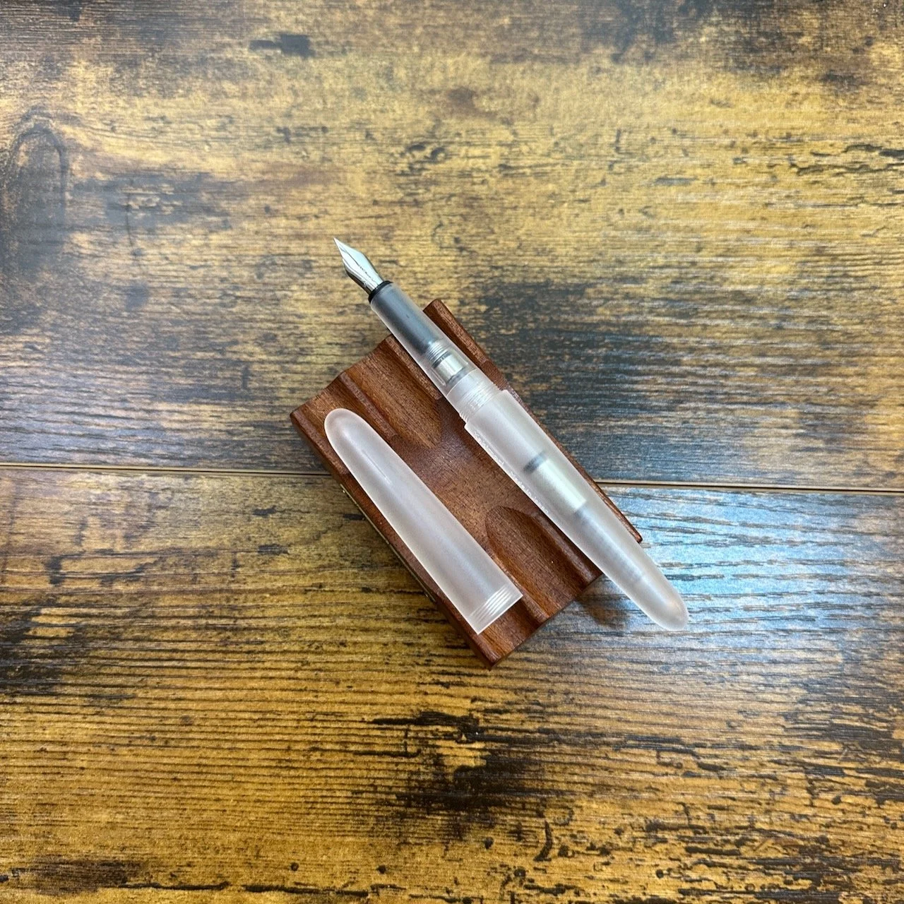 Kakimori Frost Transparent Fountain Pen