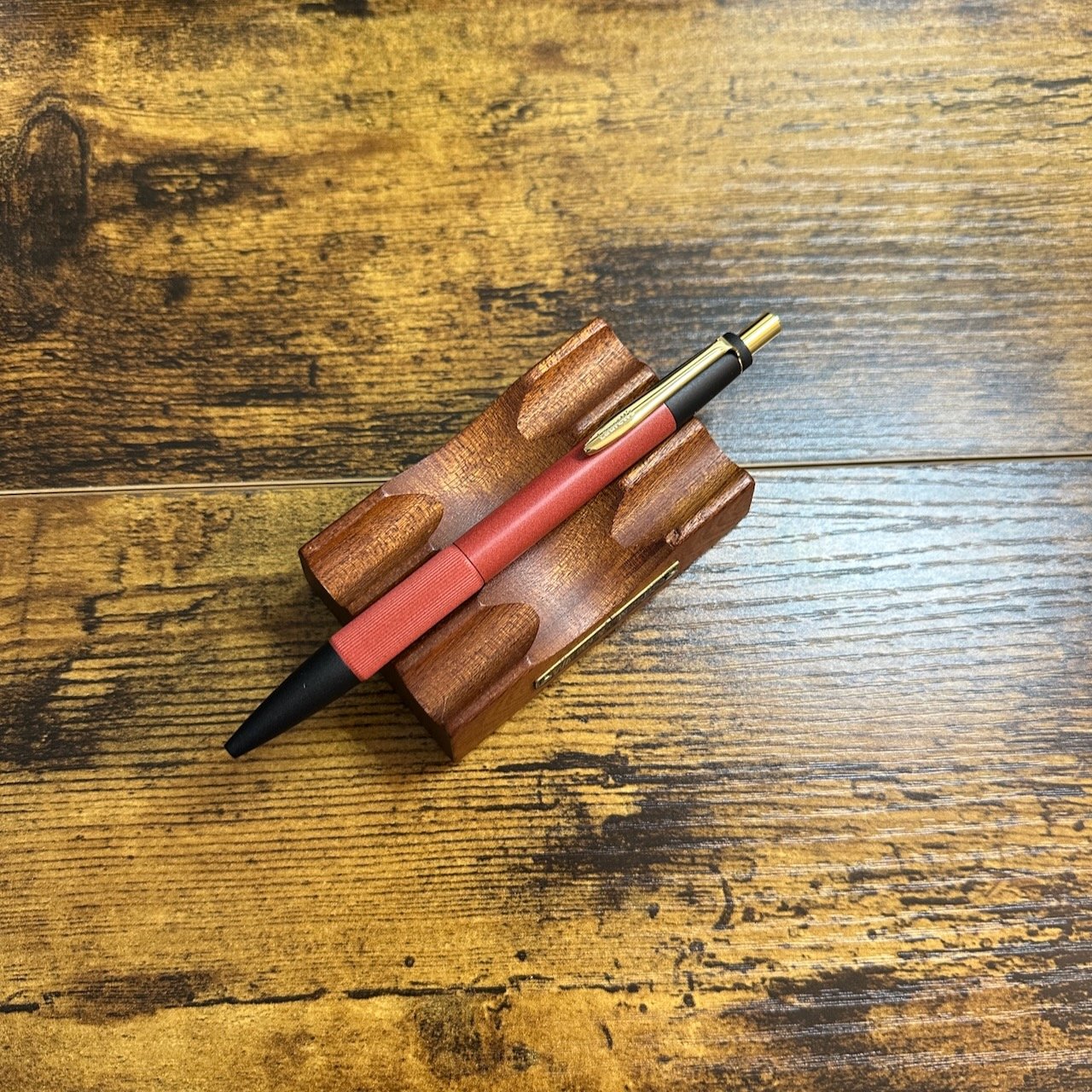 Laurett's Waka Ebonite Ballpoint (Red)