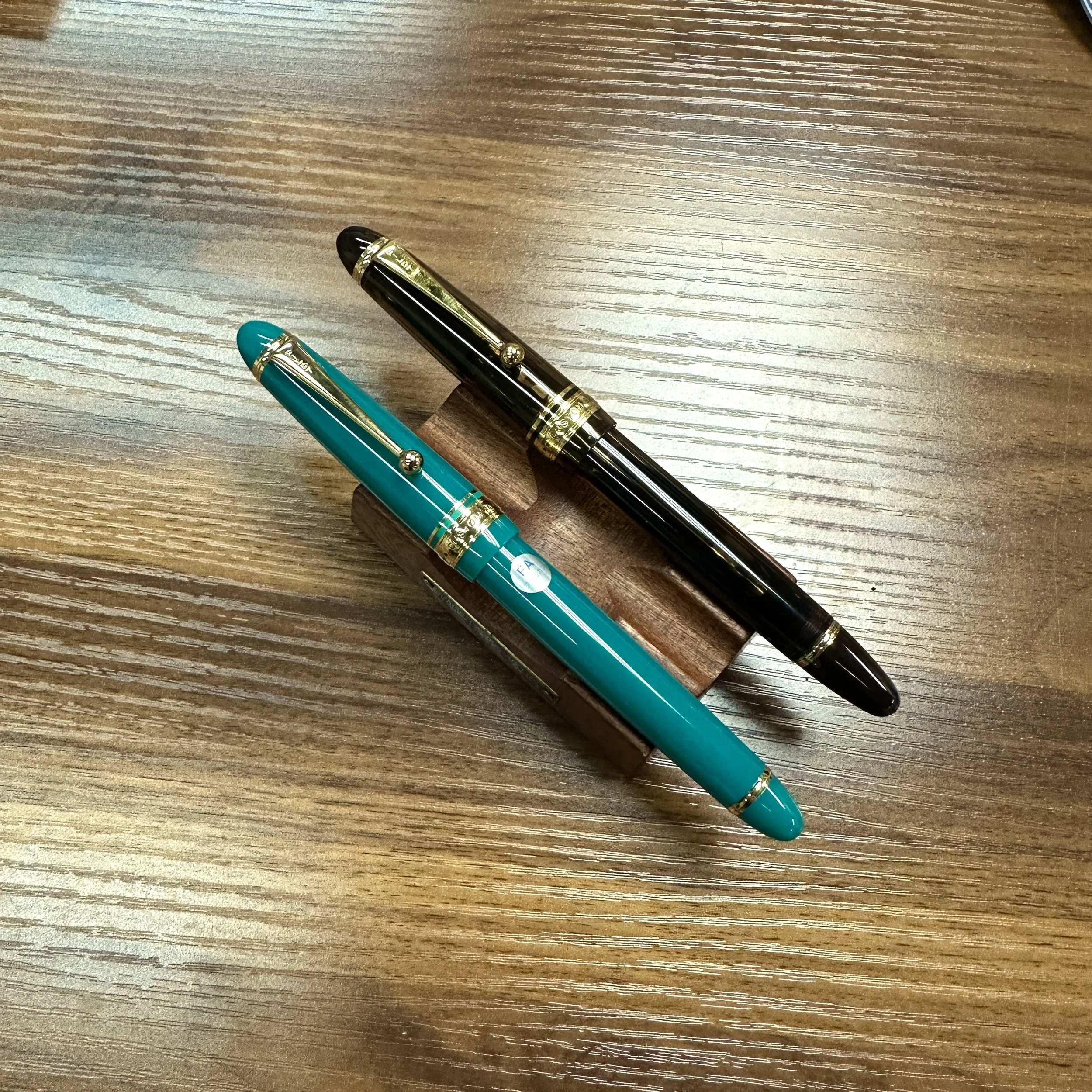 Pilot Custom 743 vs. Pilot Custom 823