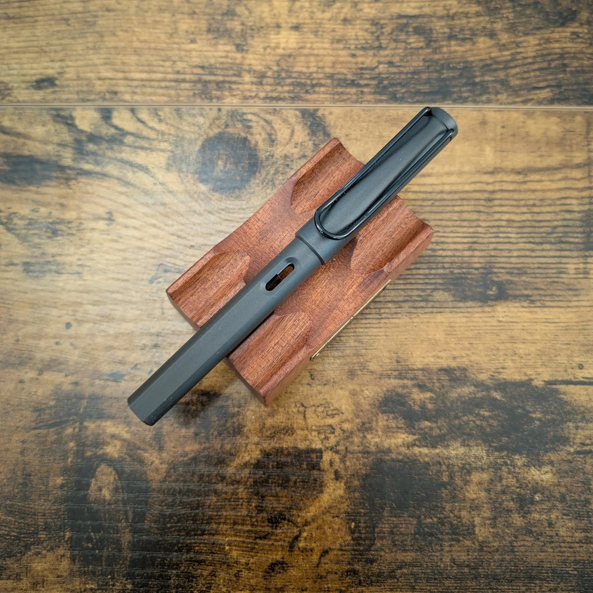 Safari Charcoal