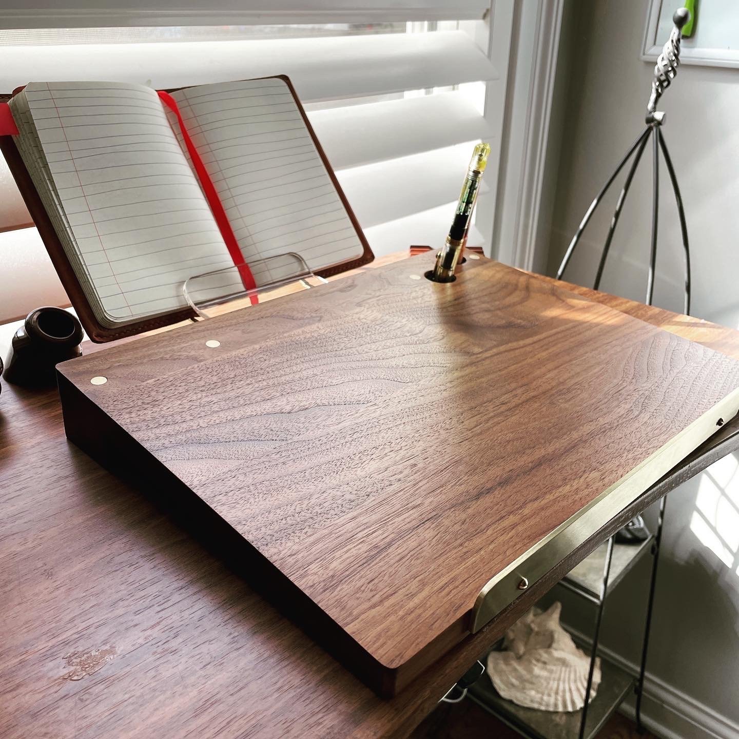 Levenger Old School Portable Lap Desk - Natural Cherry