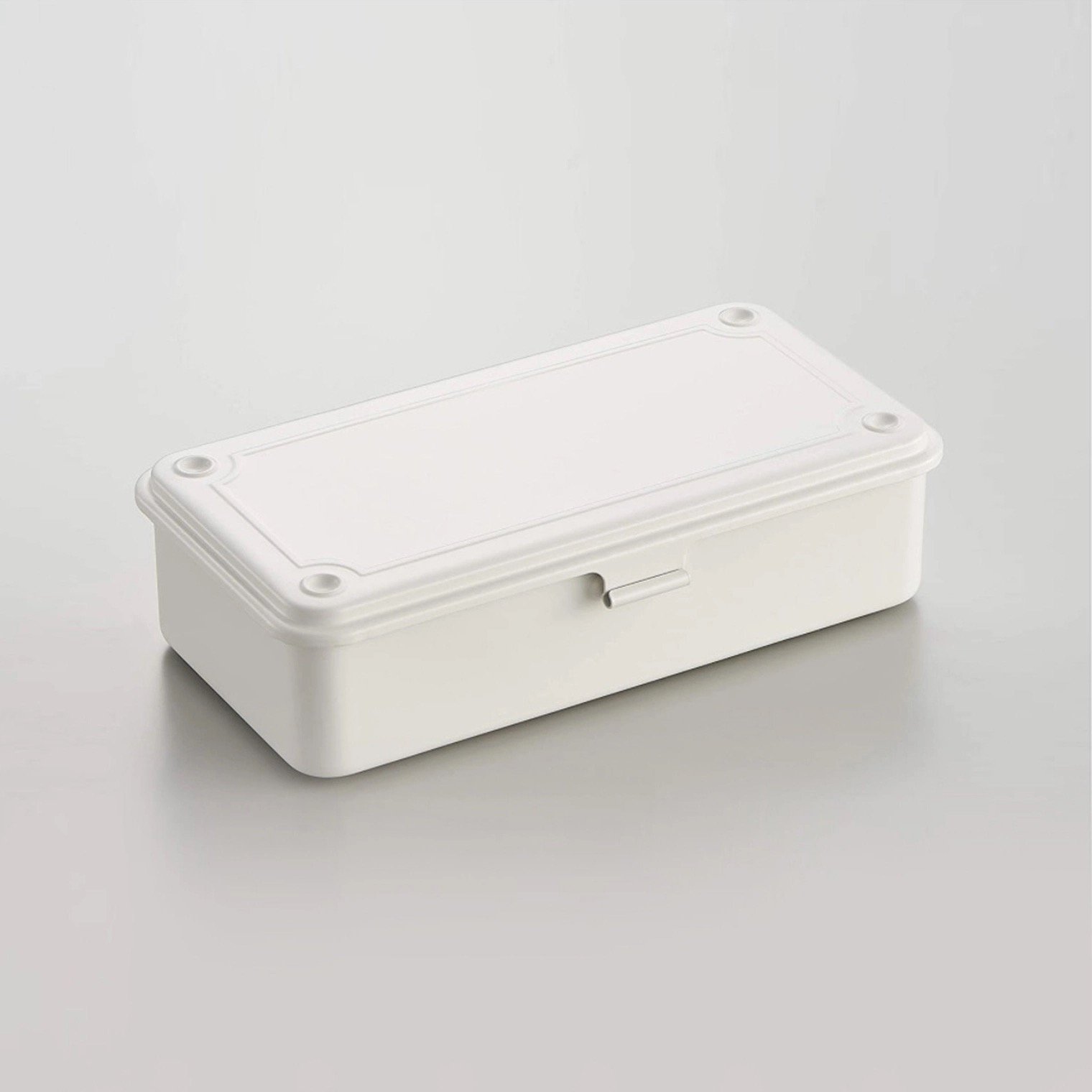 Toyo T-190 Steel Box White