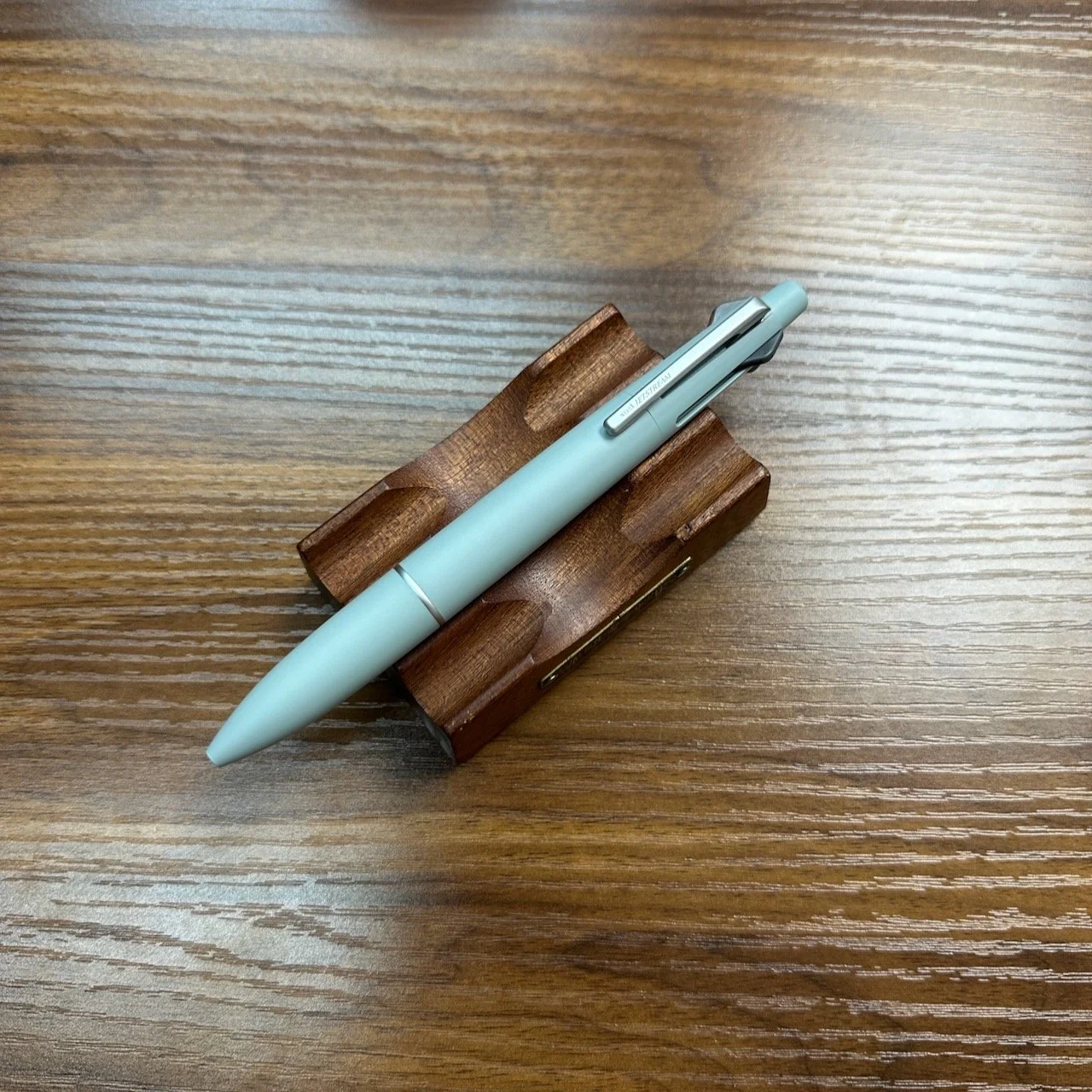 Uni Jetstream 4+1 Mist Blue Matte