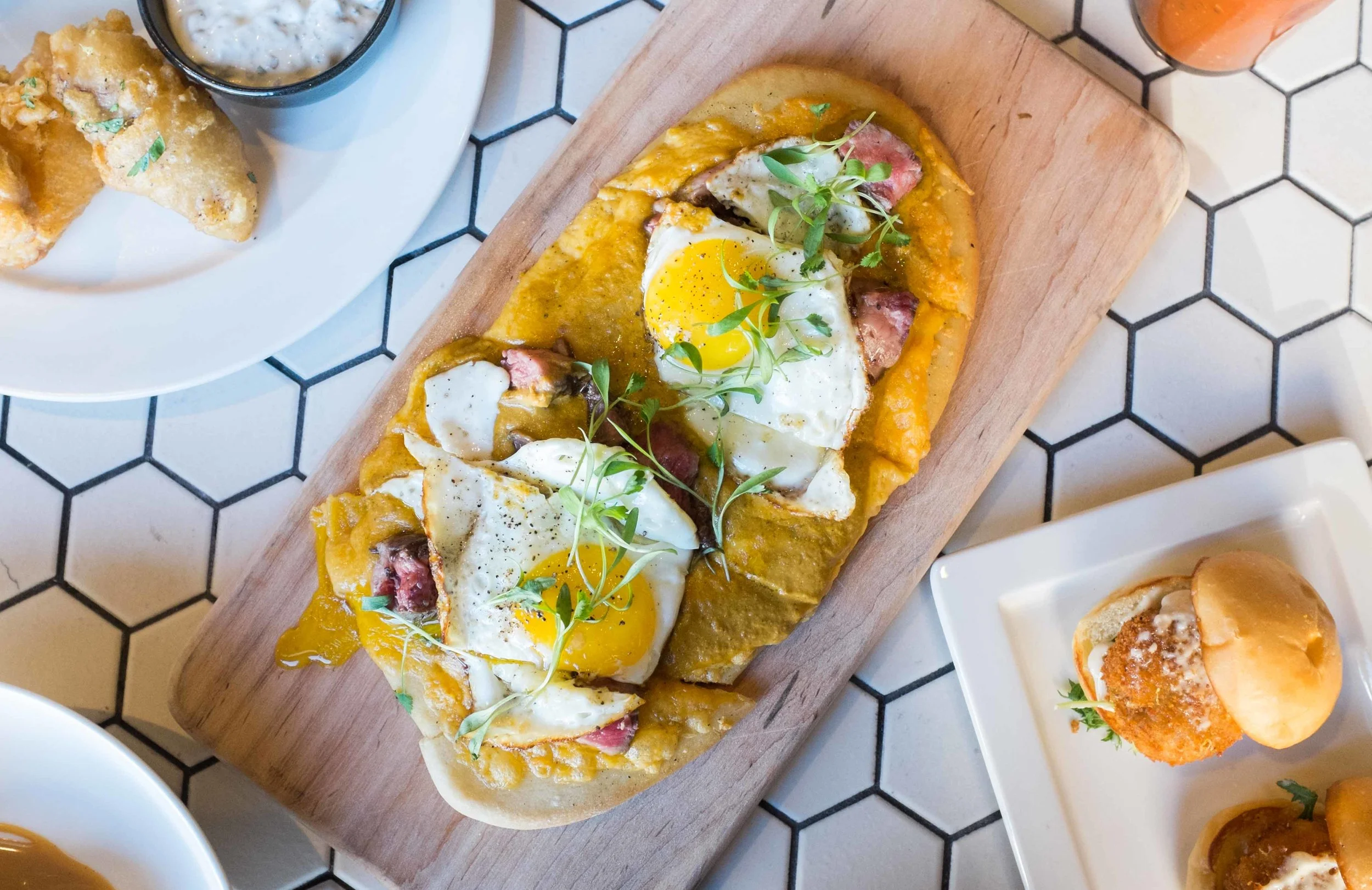 Brown Brunch Runners