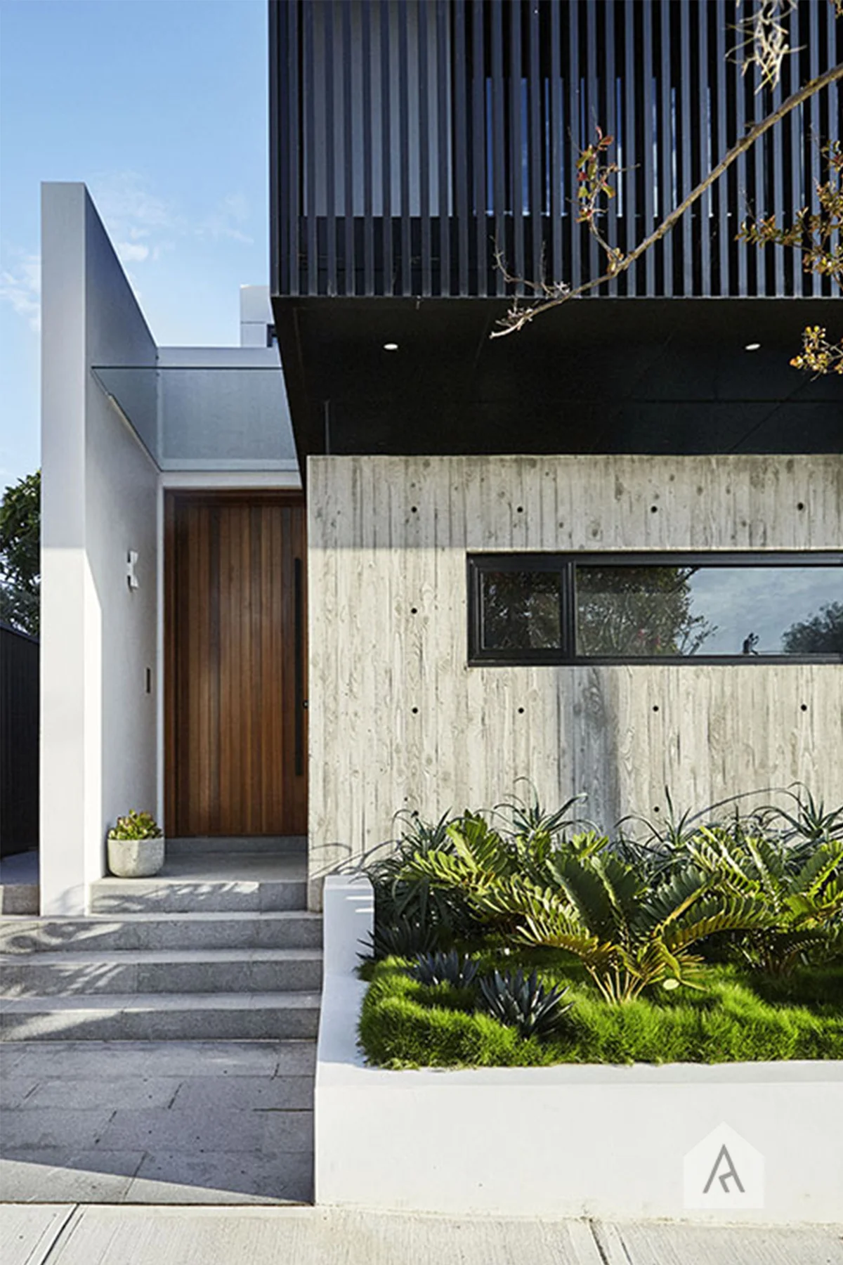 © Adam Robinson Design Front Garden 04.jpg