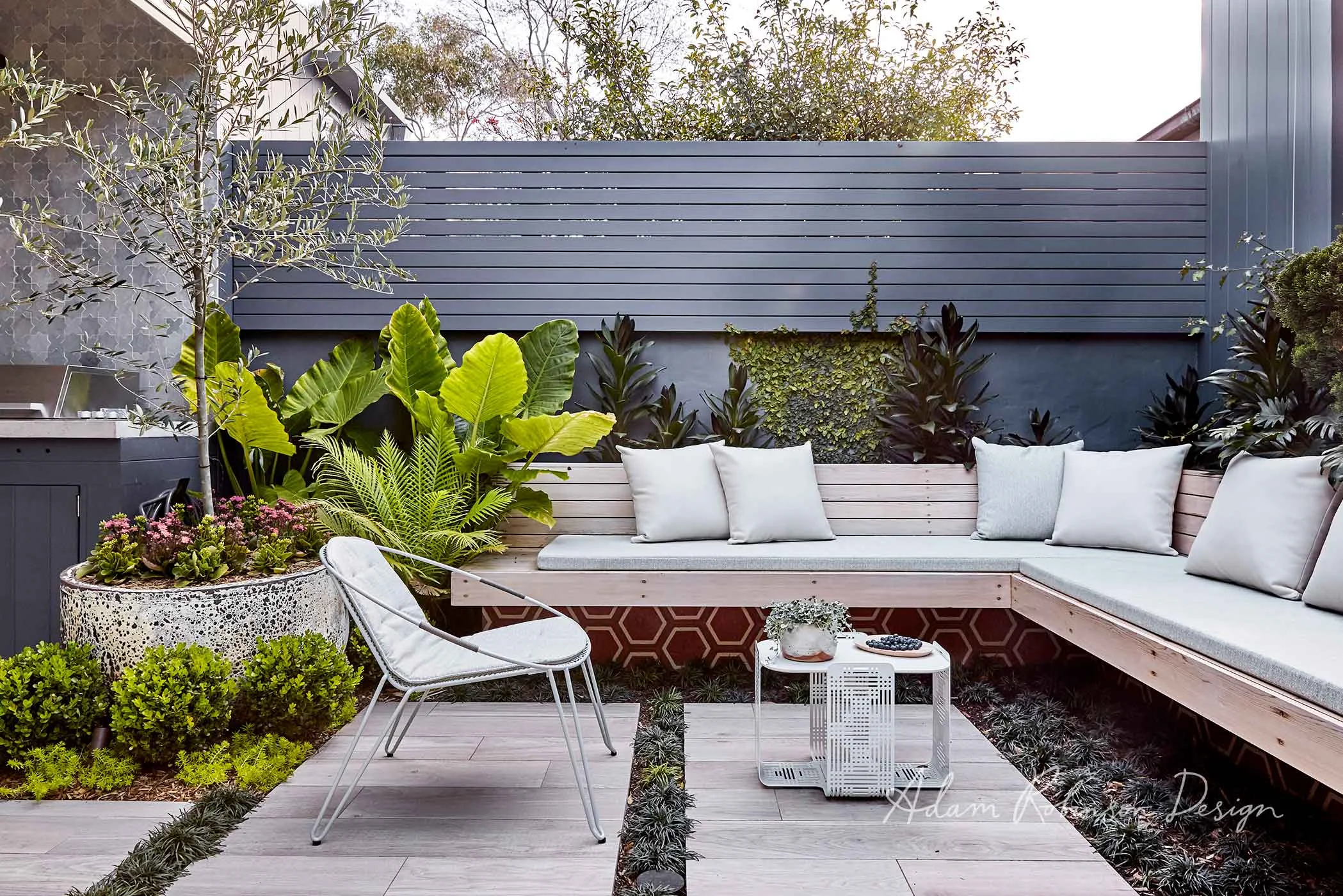 ©-Adam-Robinson-Design-Landscape-Design-Project-13-Balmain-05.jpg