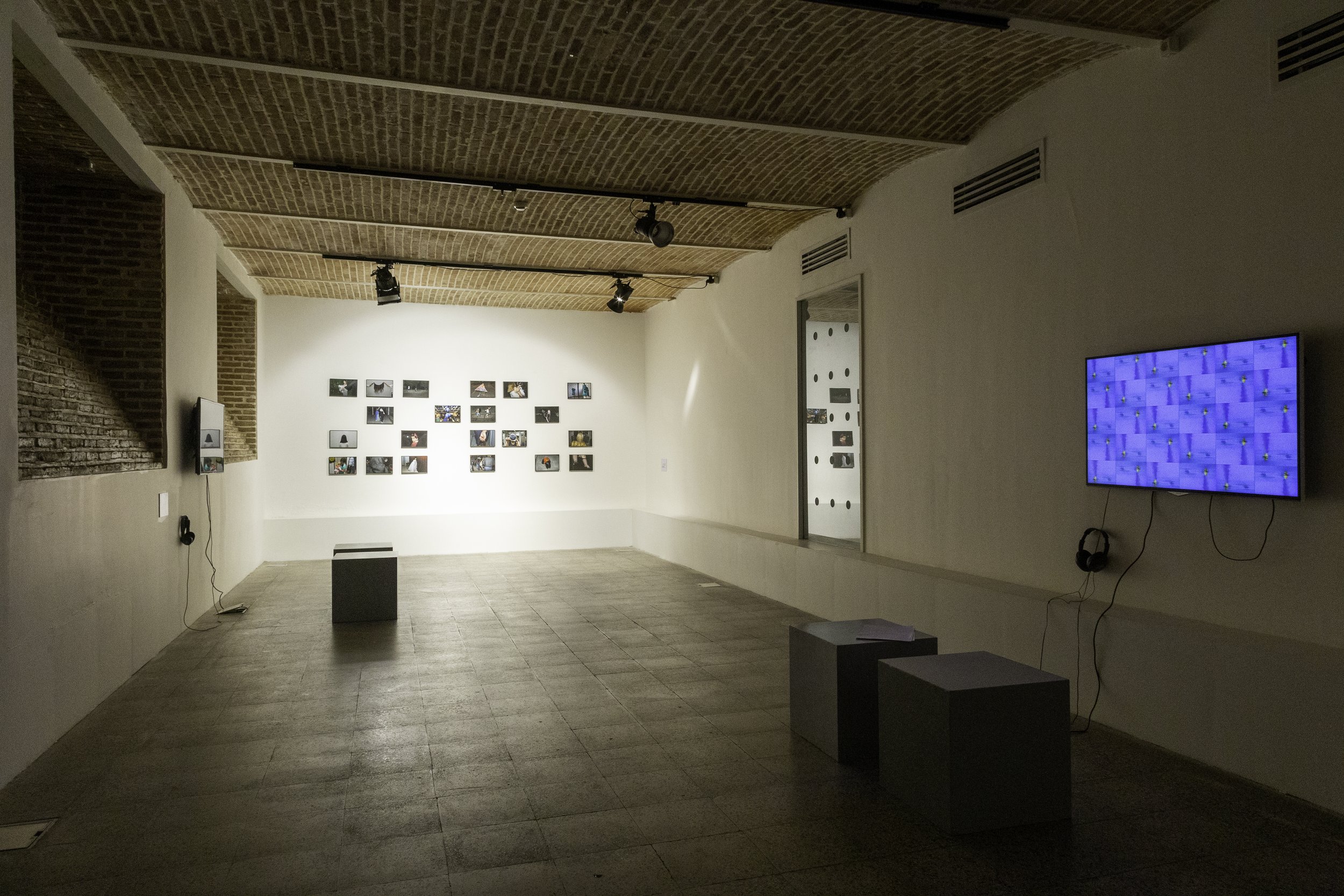 Installation view, Aaran Projects in collaboration with New Media Society + Parking Gallery, Arbitrary Lines I, Curated by Amirali Ghasemi, Tehran, July-August 2021