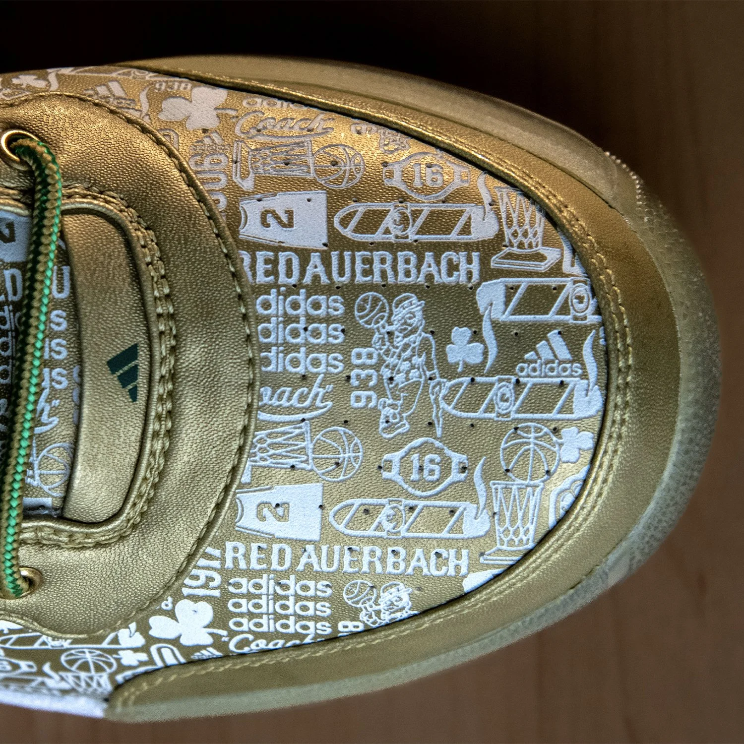 redxadidas_05.jpg