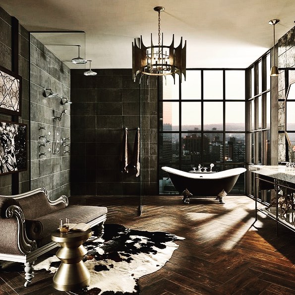 Weekend vibes .
.
#weekend #vibes #decor #city #sexy