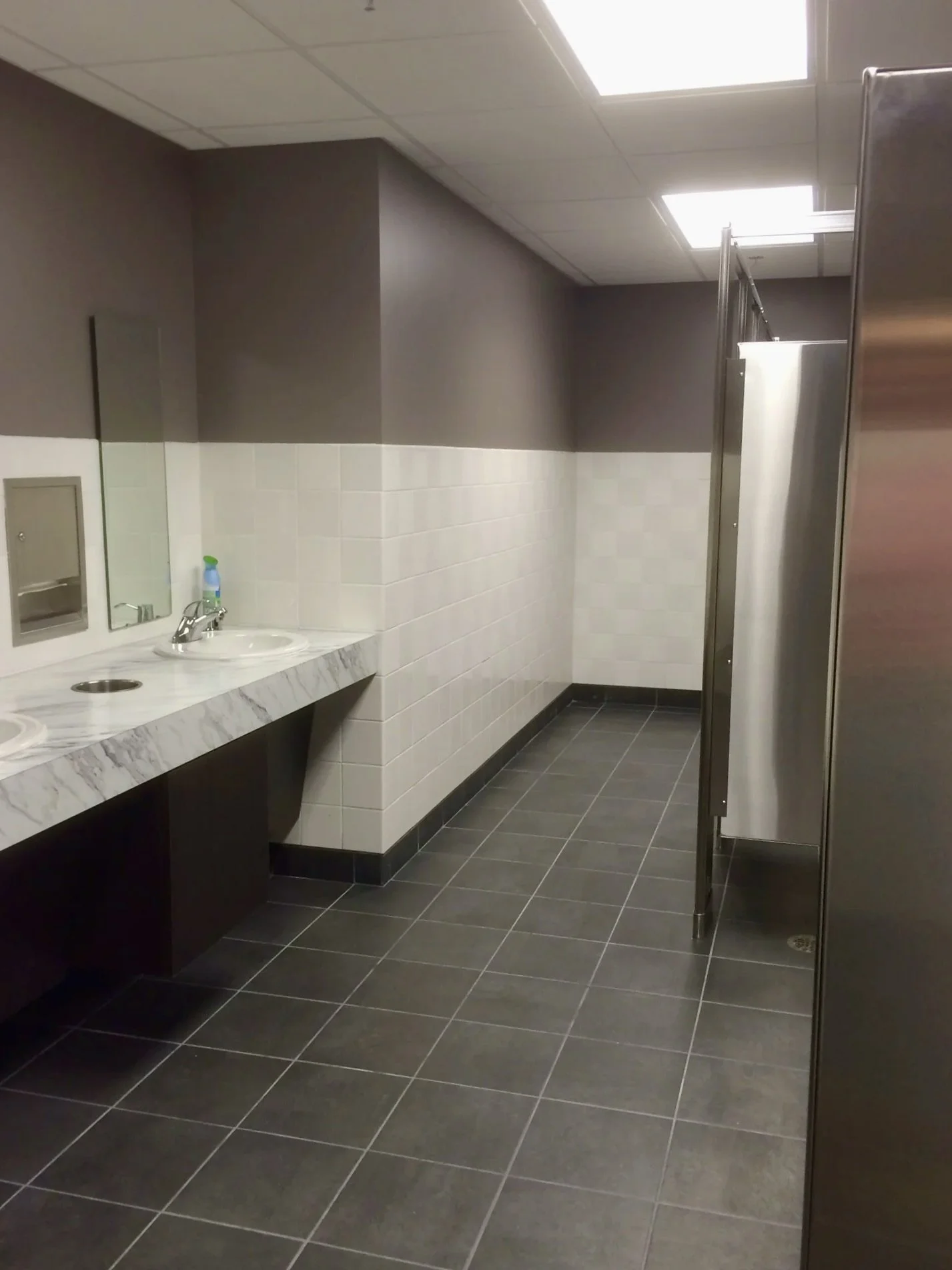 bathroom.jpeg