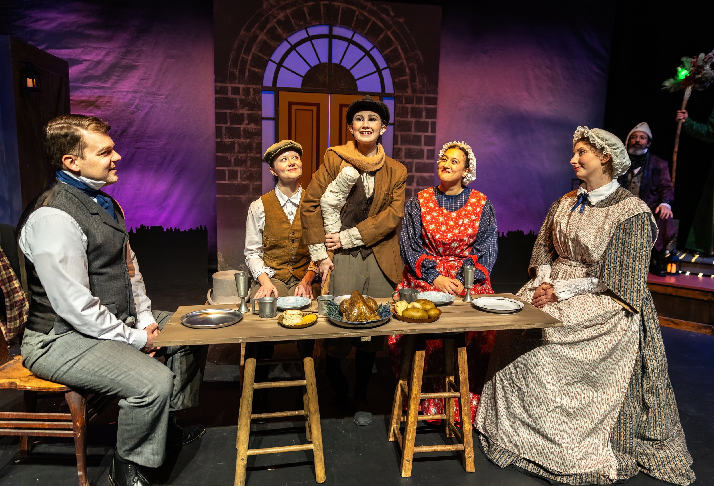   A CHRISTMAS CAROL   Adapted by Catherine Bush Directed by Matthew Scott Campbellº  Greenbrier Valley Theatre November 26 – December 16, 2023  Pictured: Will Nash Broyles, Marjie Shrimpton*, Bec Hyde, Emily Bosco* ,  Kim Wilpon*, Tommy Schoffler   *