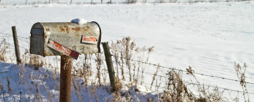 more mailbox.jpg