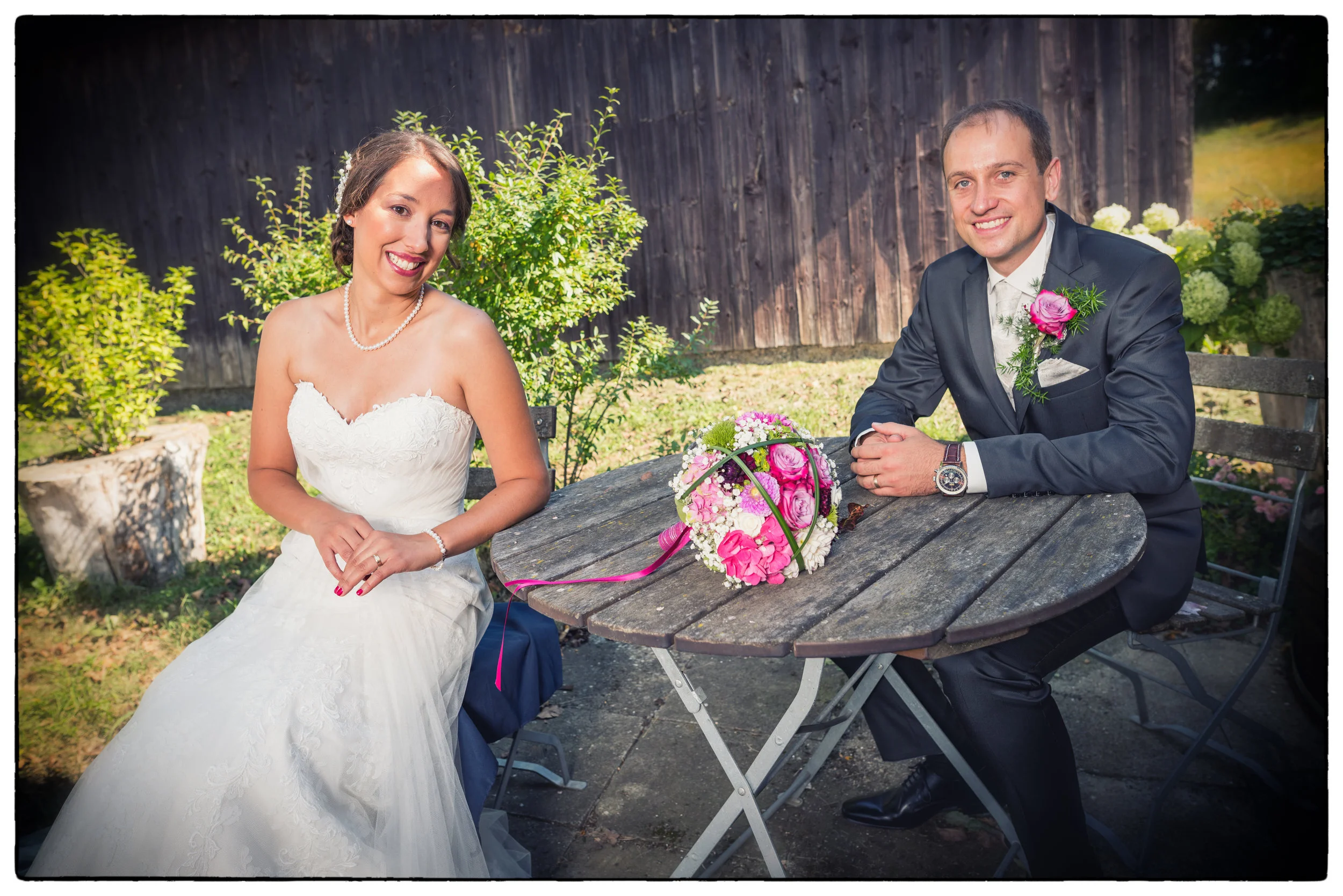 Nadine + Benjamin s — BRENNER Designbüro & Fotostudio Reutlingen