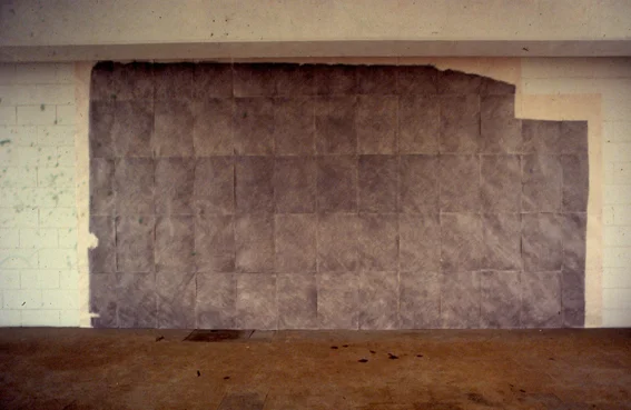 1995_Barcelona_rubbing_studio_floor_l.jpg