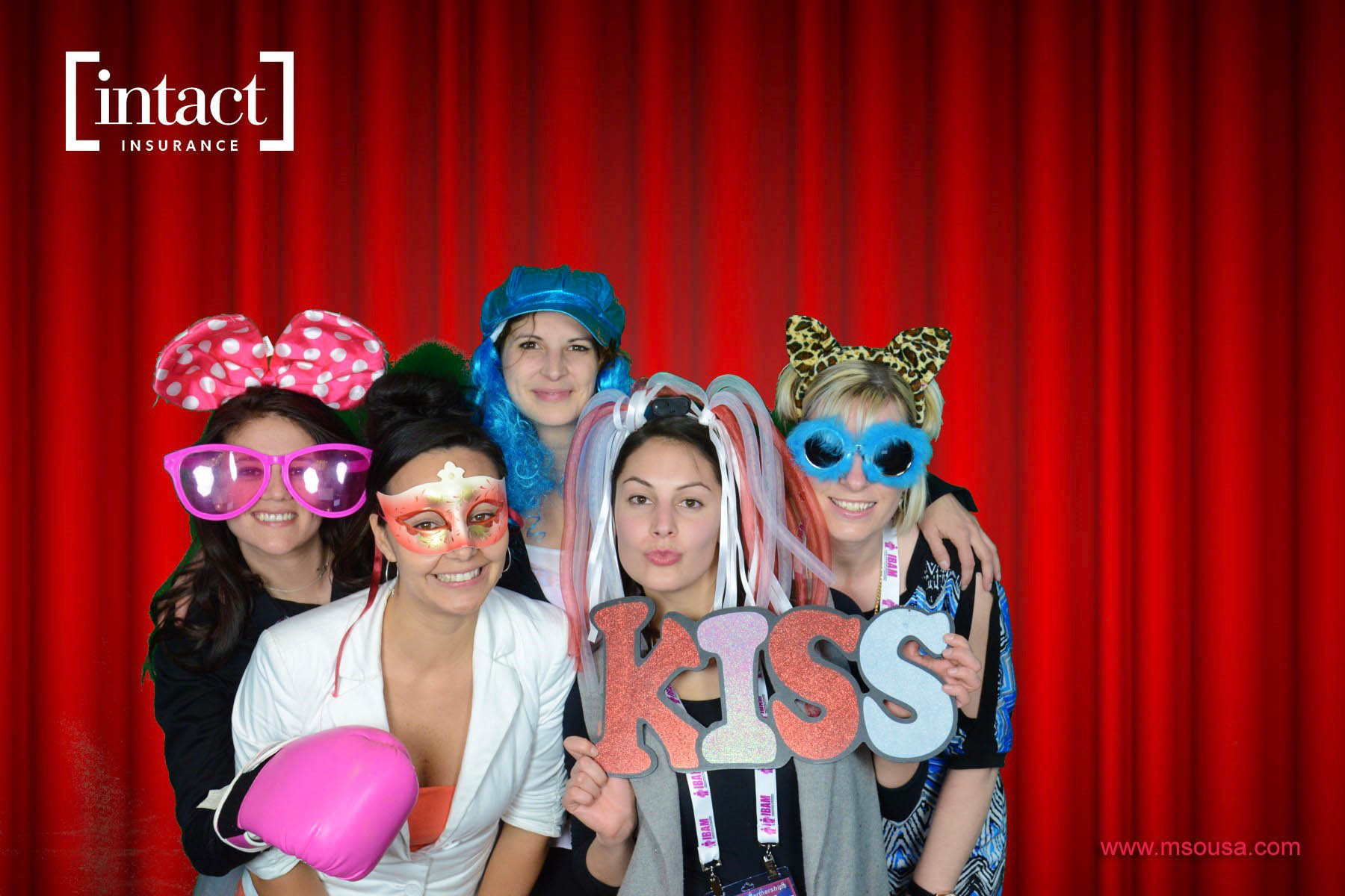 photo booths in winnipeg-36.jpg