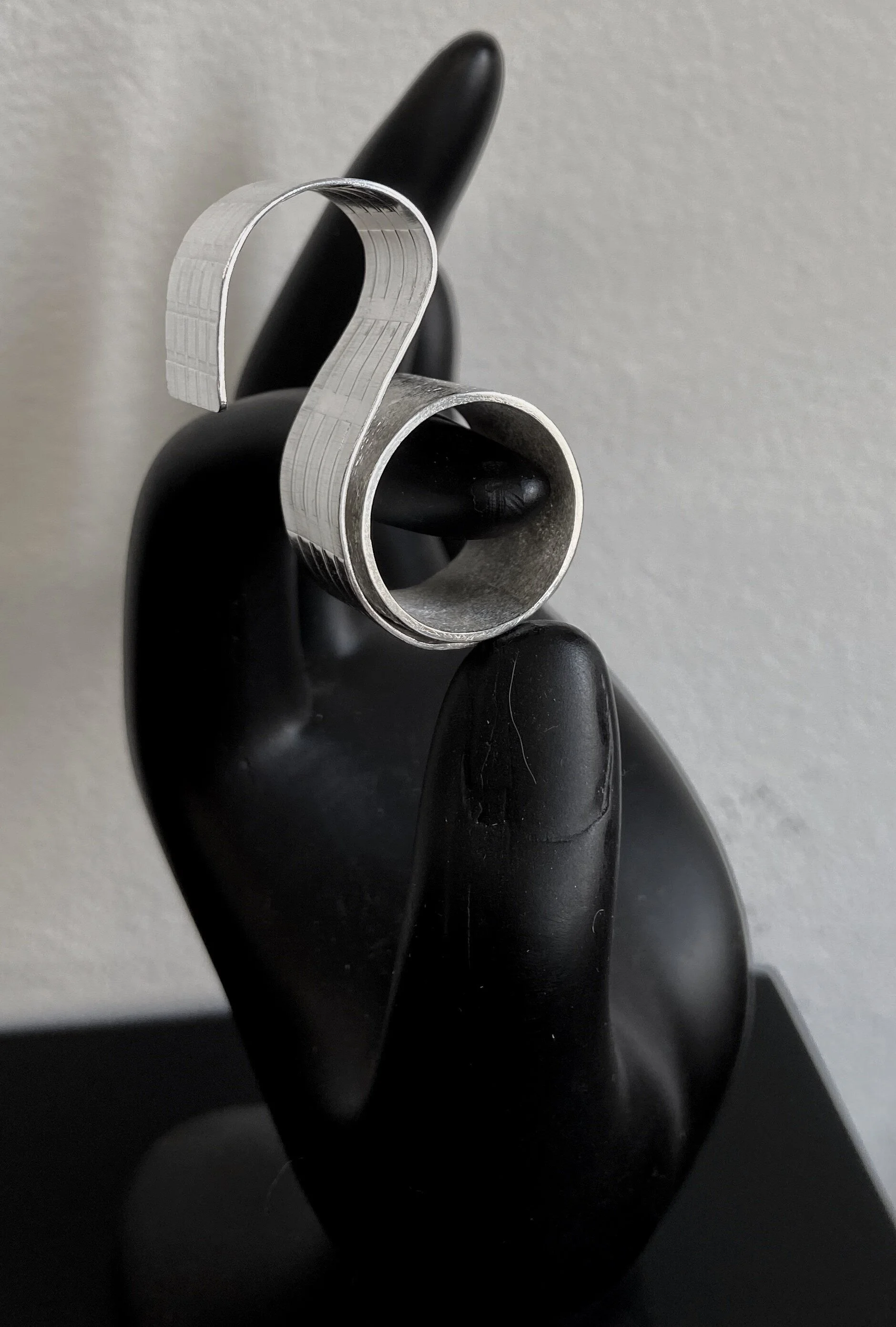 Ring- Skyscraper wave 2.jpg