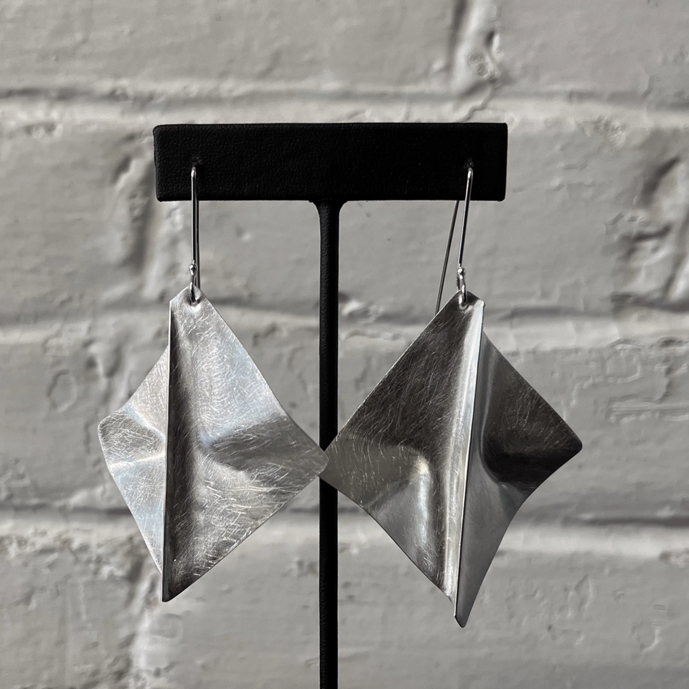 Earrings-Line fold triangles-2.jpg