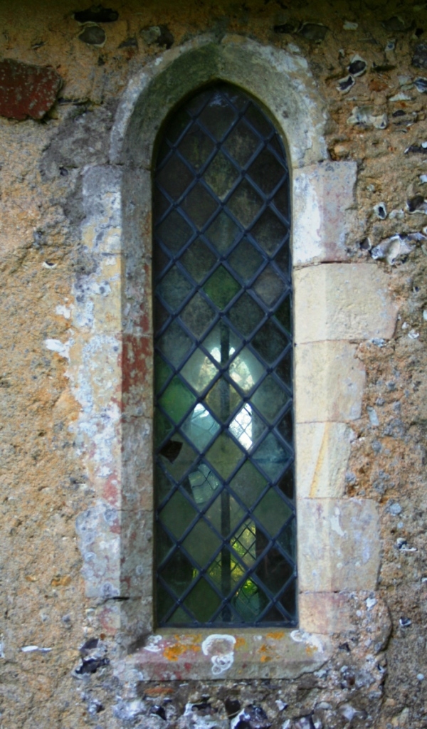 Upmarden window - Copy.JPG