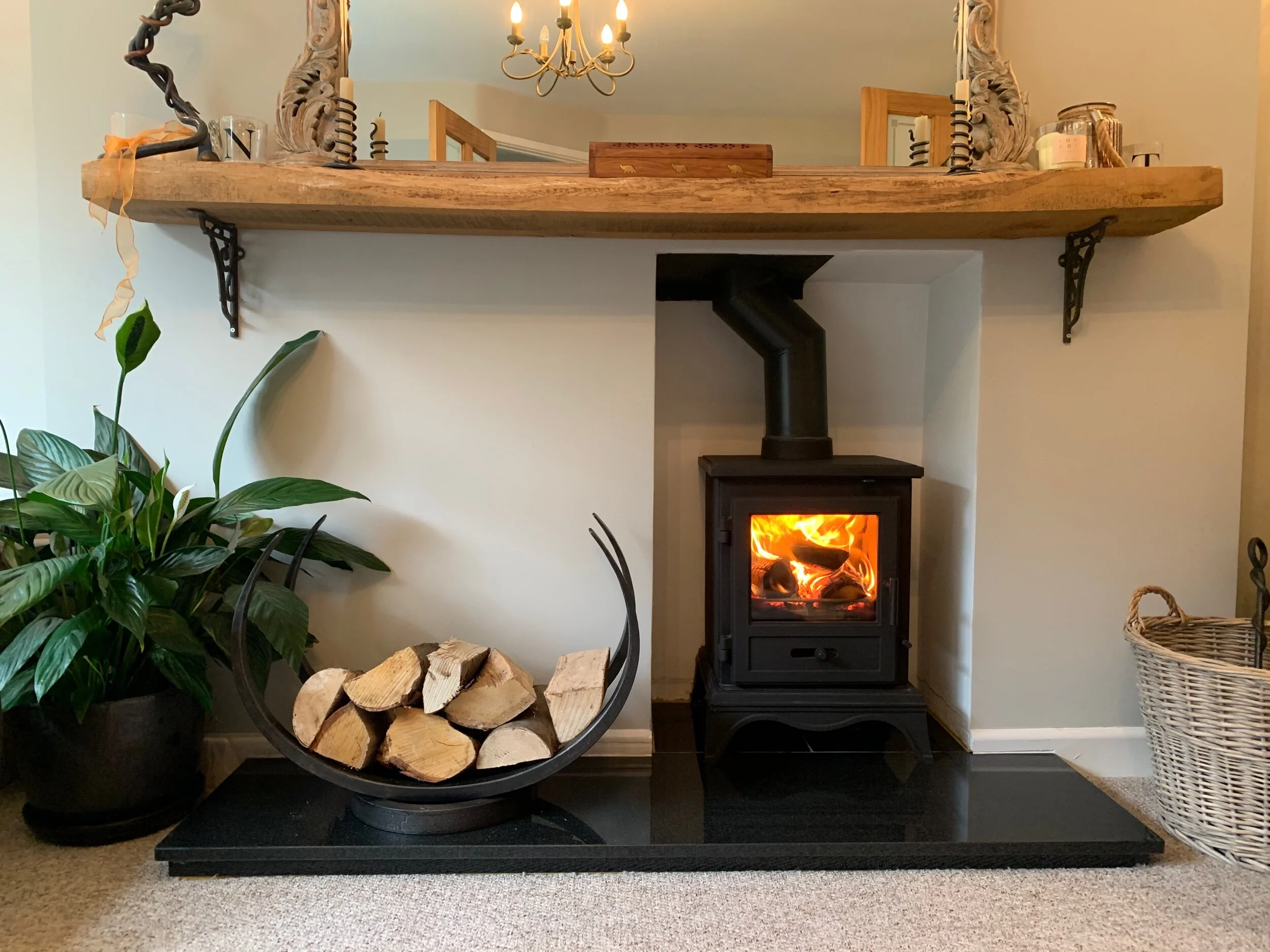 90587EB3-924C-4B76-A6DA-26E3BBE4824C