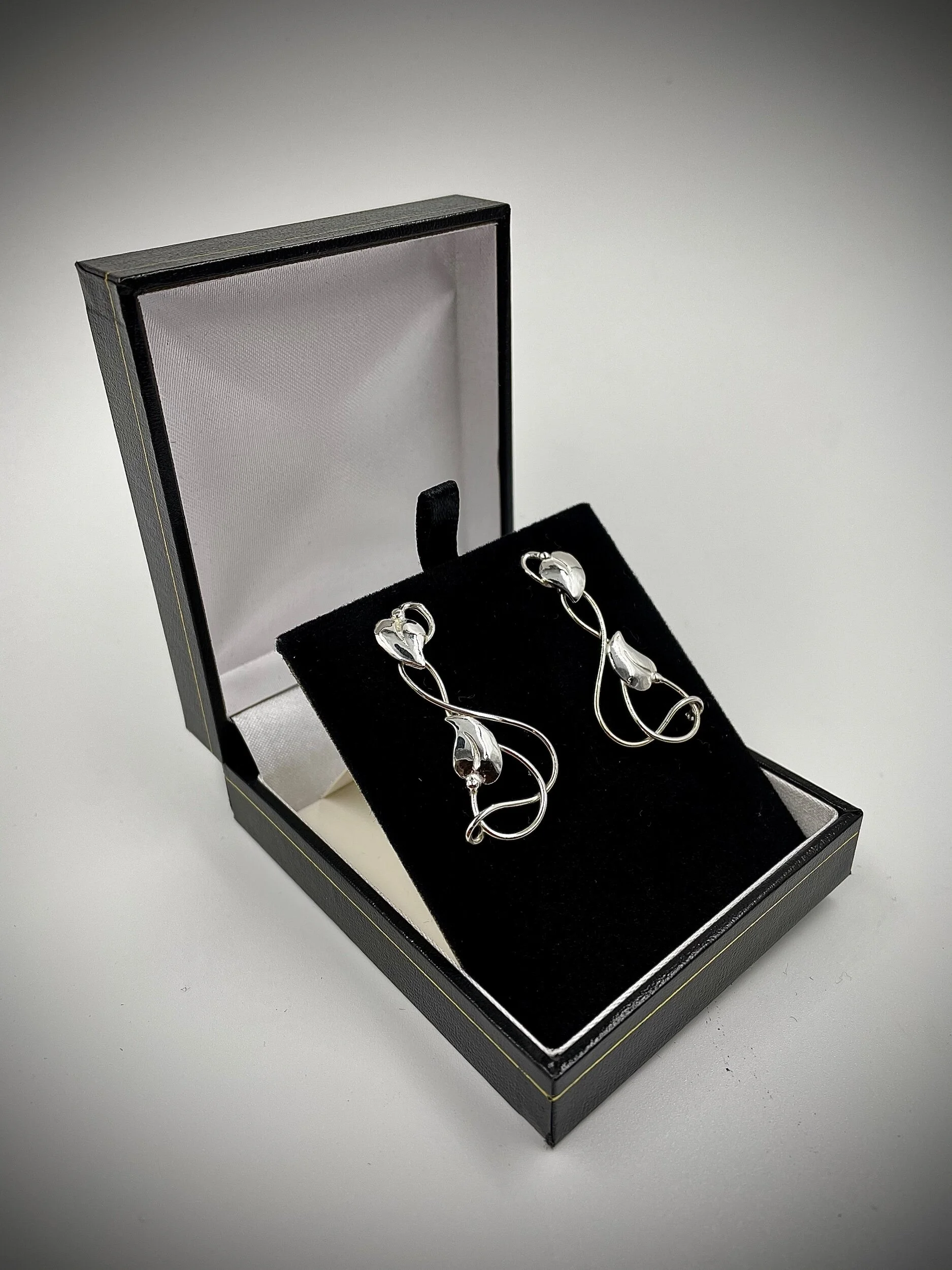 B746FEF4-69C6-4F2B-8680-B772D1AB24F0