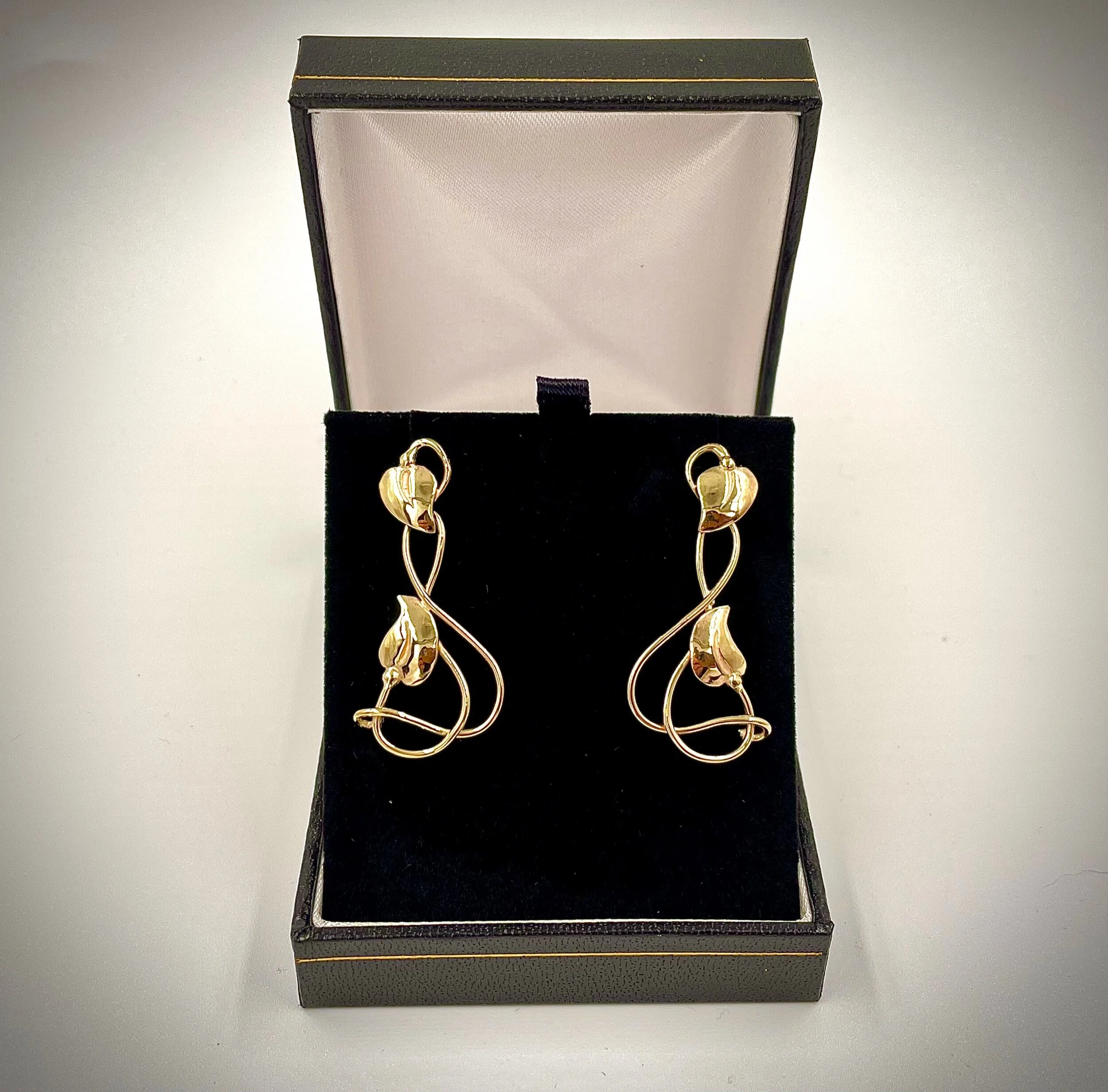 8C34FF50-4F73-4C6A-9D46-6C8F3A01AA57