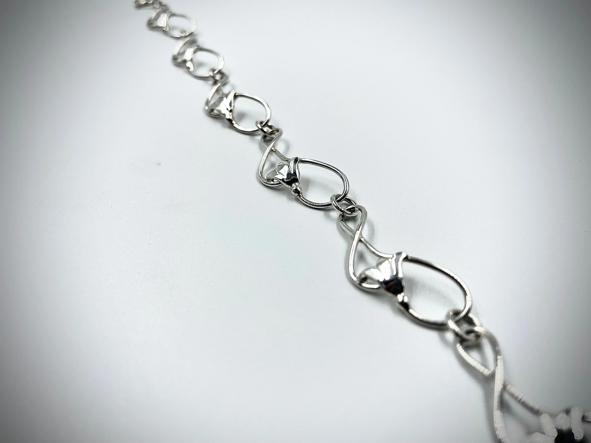 481194ED-911D-4D46-BB8D-47430EF286BC