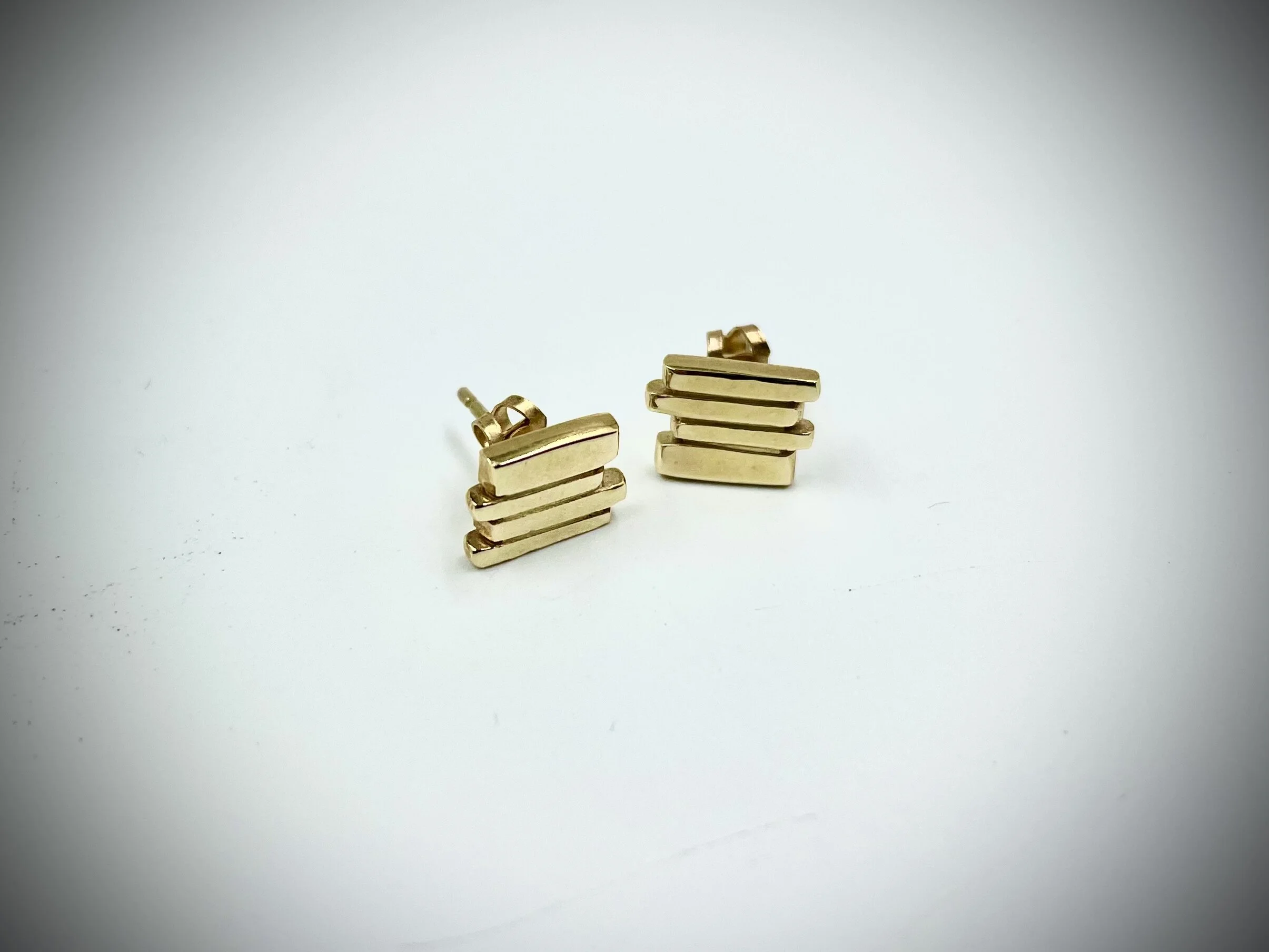 72A6BD82-6947-4482-9933-A1B44F68238A