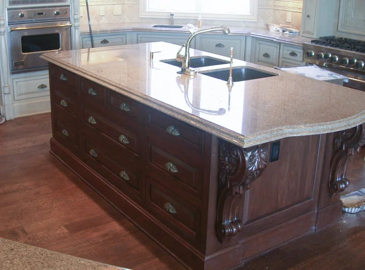 Traditional kitchen