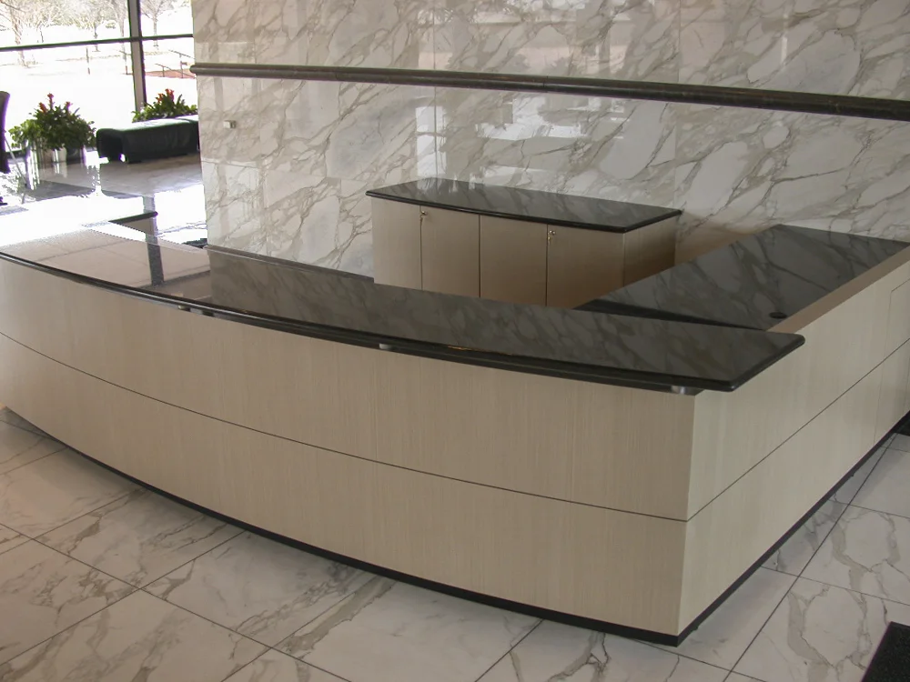 Alcon Reception Desk