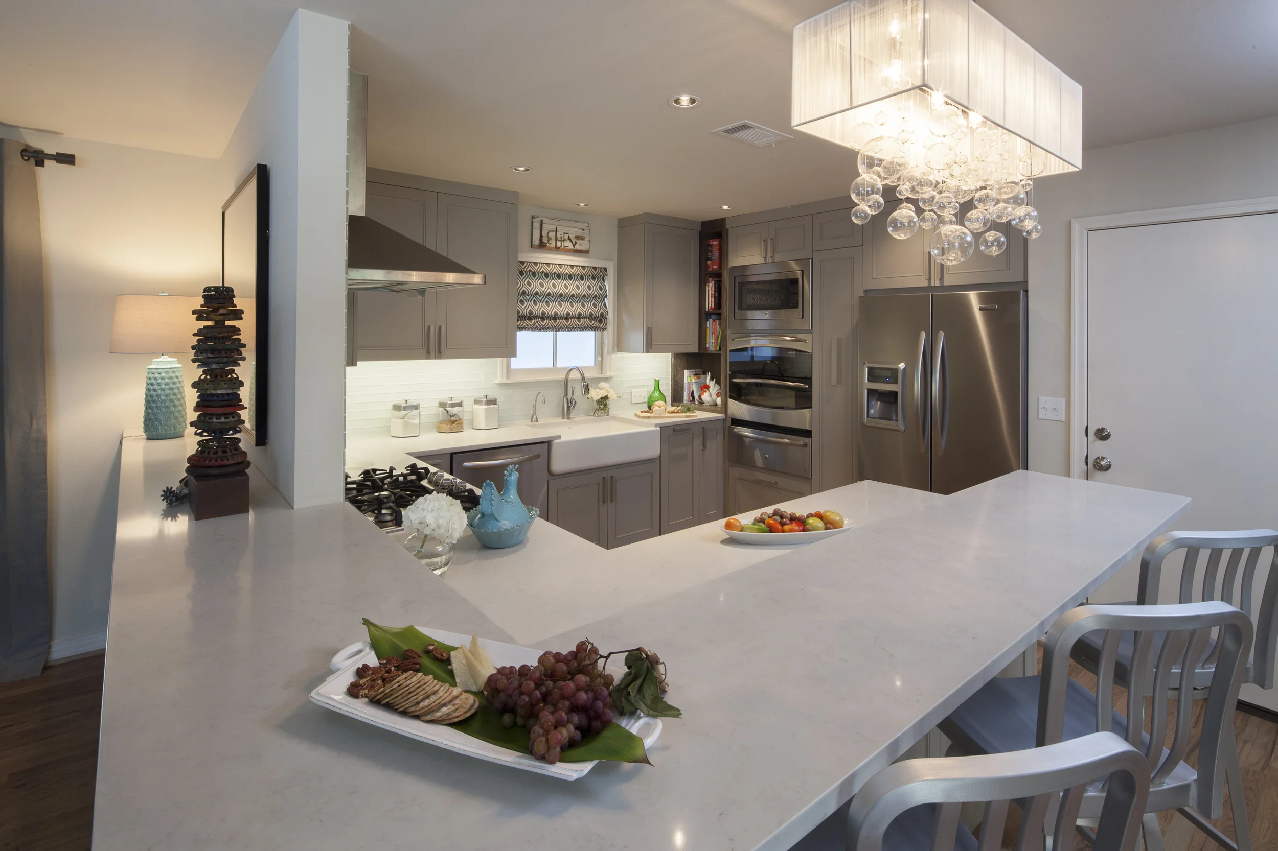 Kitchen overview 2 of 3