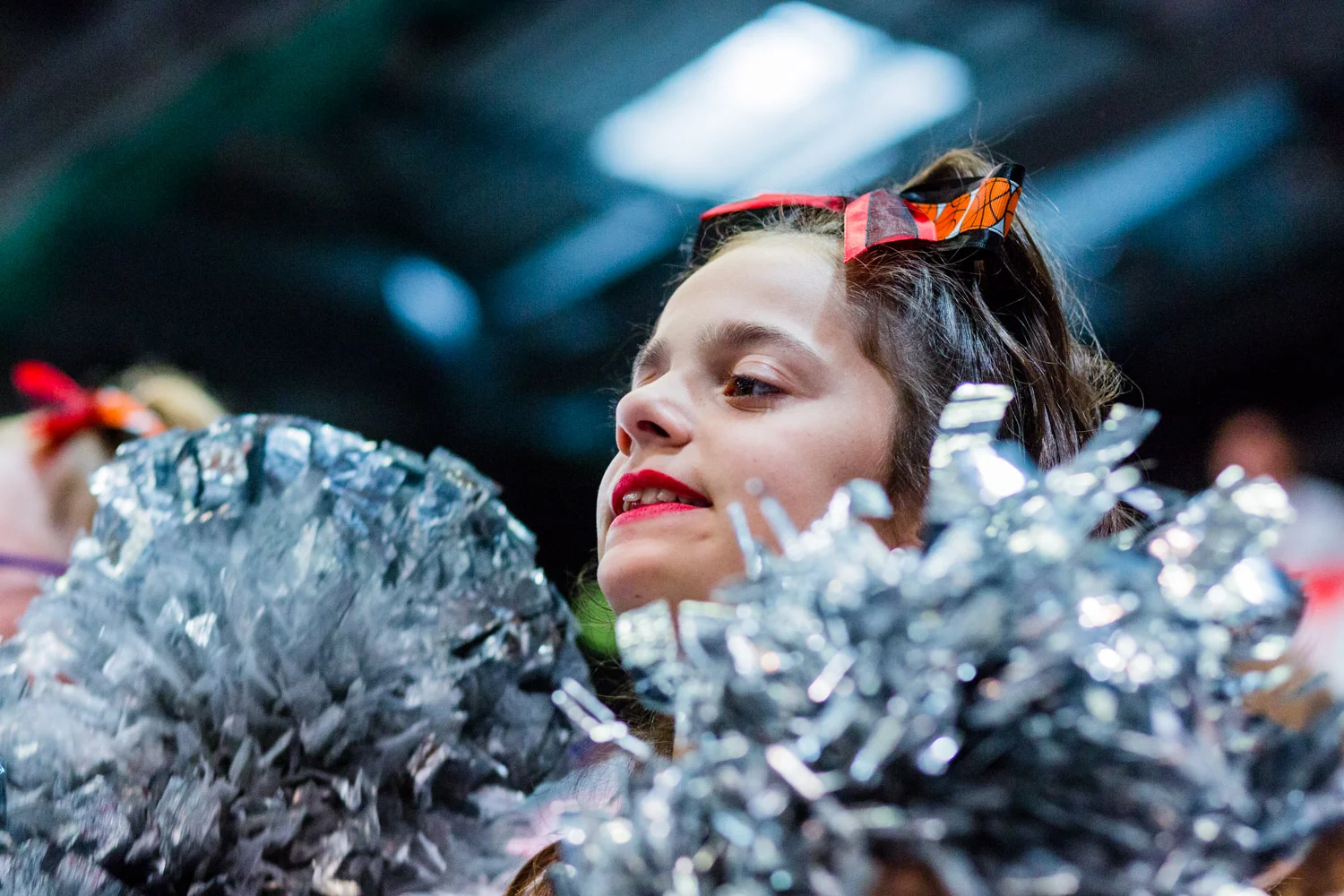 HAGEN, GERMANY - Mai 16, 2015: während des Jugend Basketball Bundesliga (JBBL) Halbfinal-Spiels zwischen Young Dragons Quakenbrück (U16) und TSV Tröster Breitengüßbach (U16), in der ENERVIE Arena in Hagen, Deutschland.