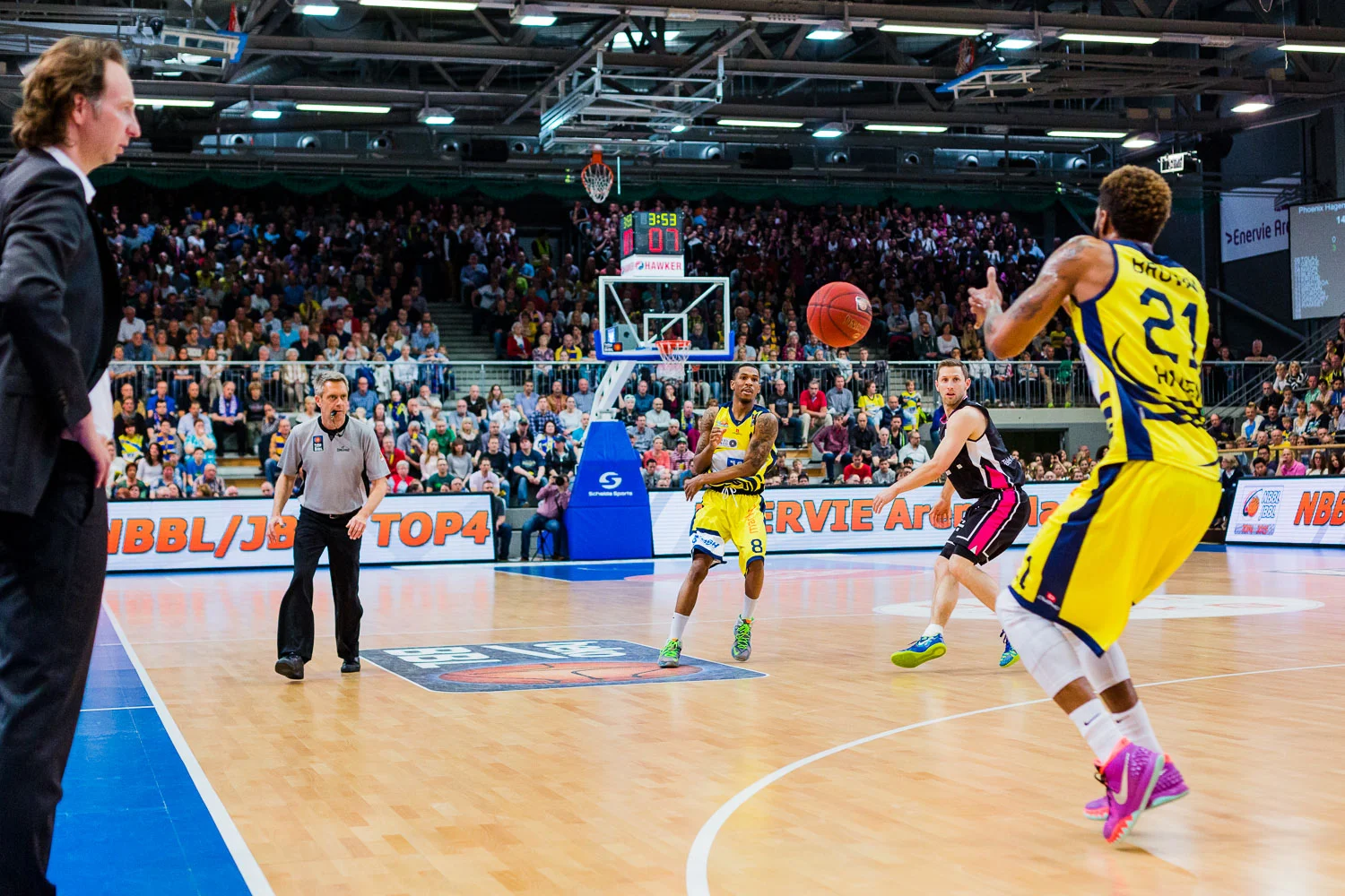 Phoenix Hagen vs. Telekom Baskets Bonn - 16.04.2015, Enervie Are