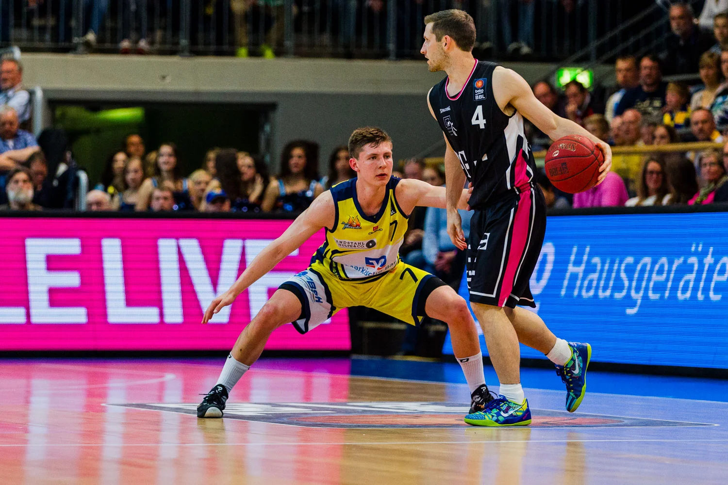 Phoenix Hagen vs. Telekom Baskets Bonn - 16.04.2015, Enervie Are