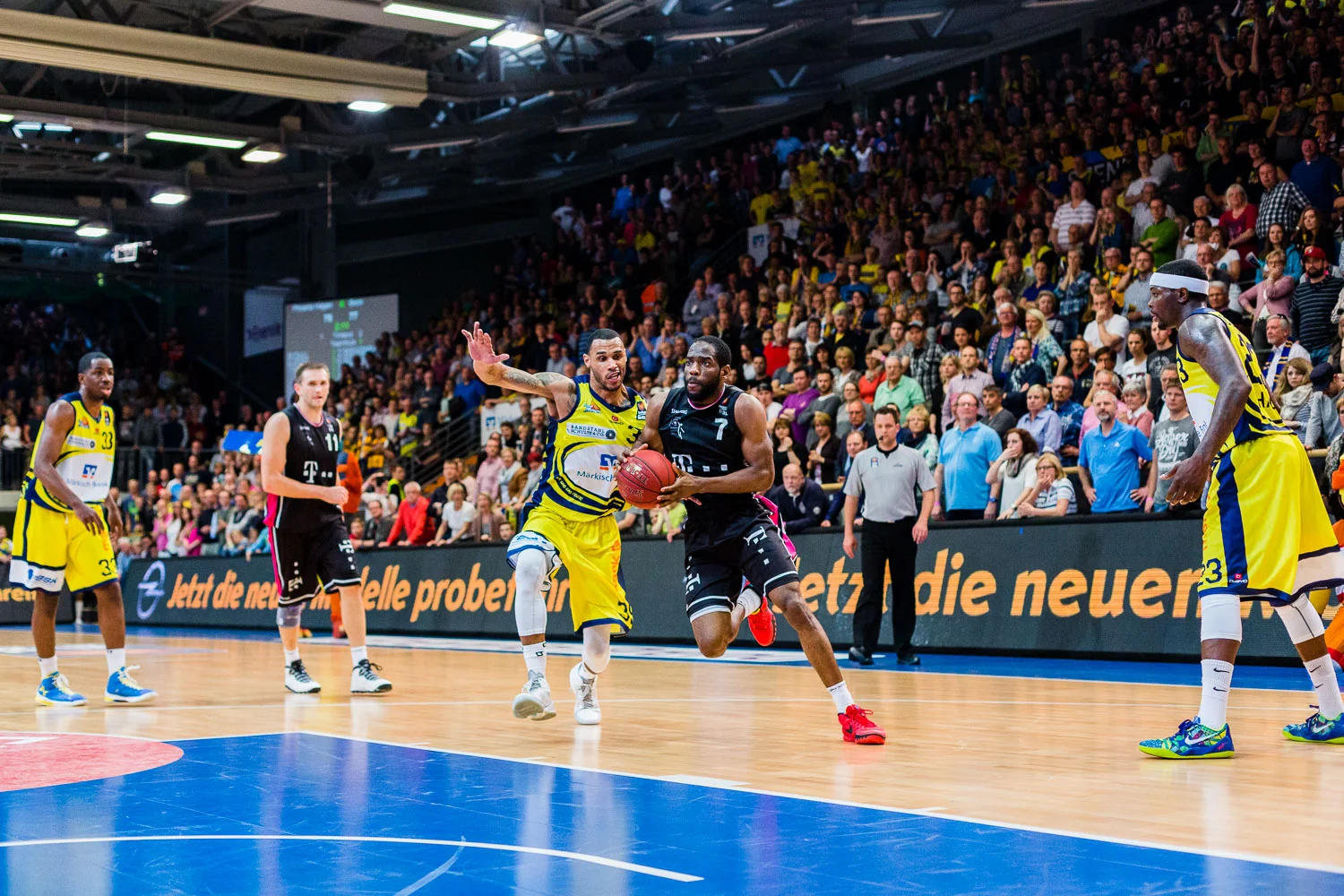 Phoenix Hagen vs. Telekom Baskets Bonn - 16.04.2015, Enervie Are